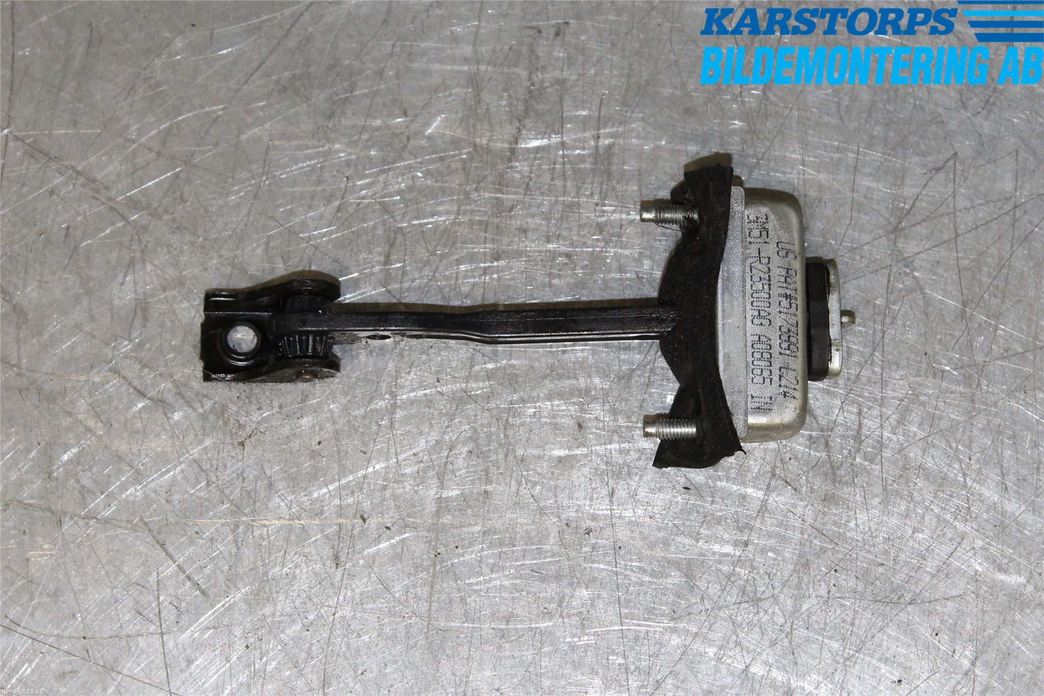 Ford KUGA 08-12 Dörrstopp