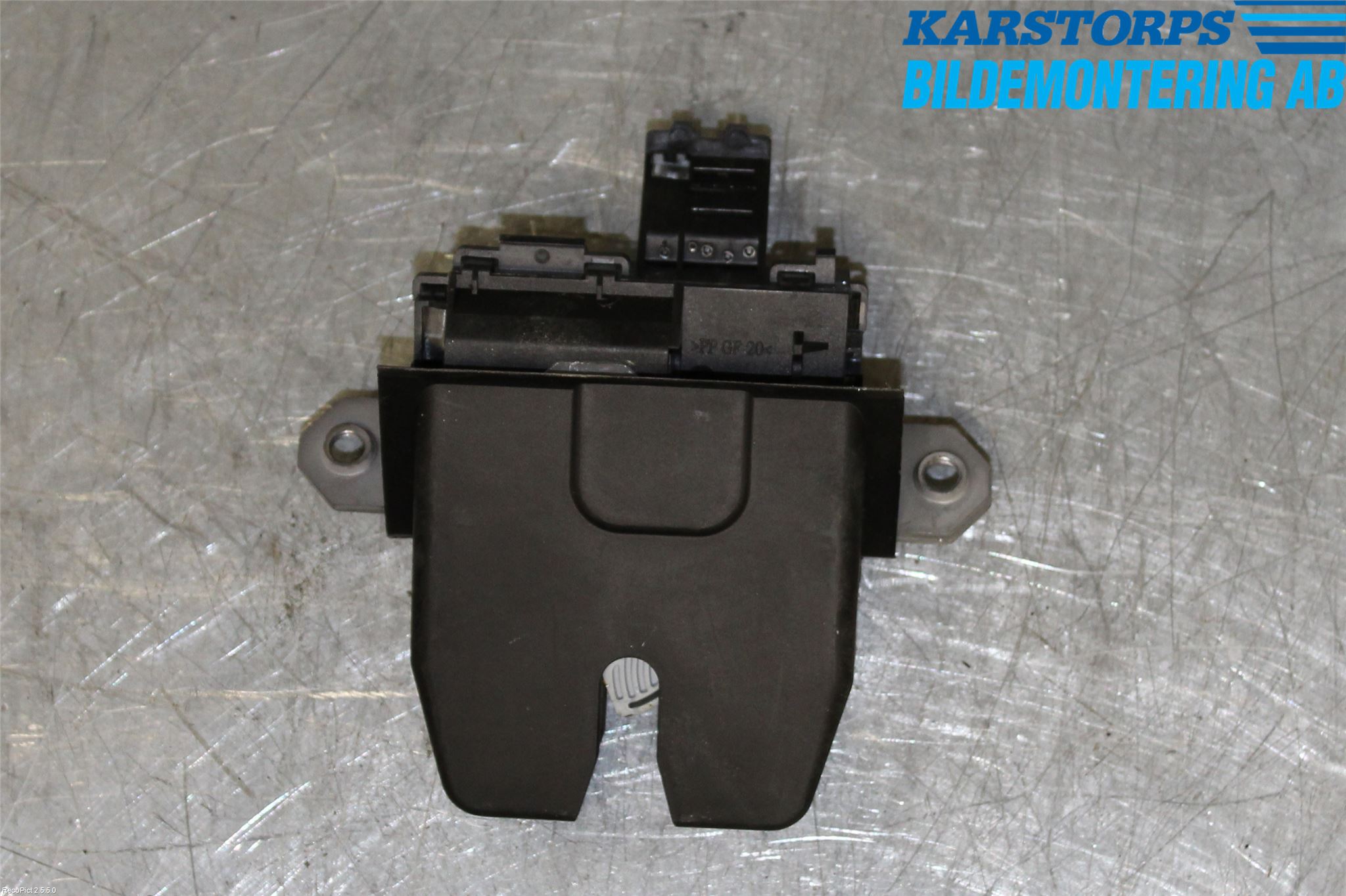 Ford KUGA 08-12 Låskista Baklucka