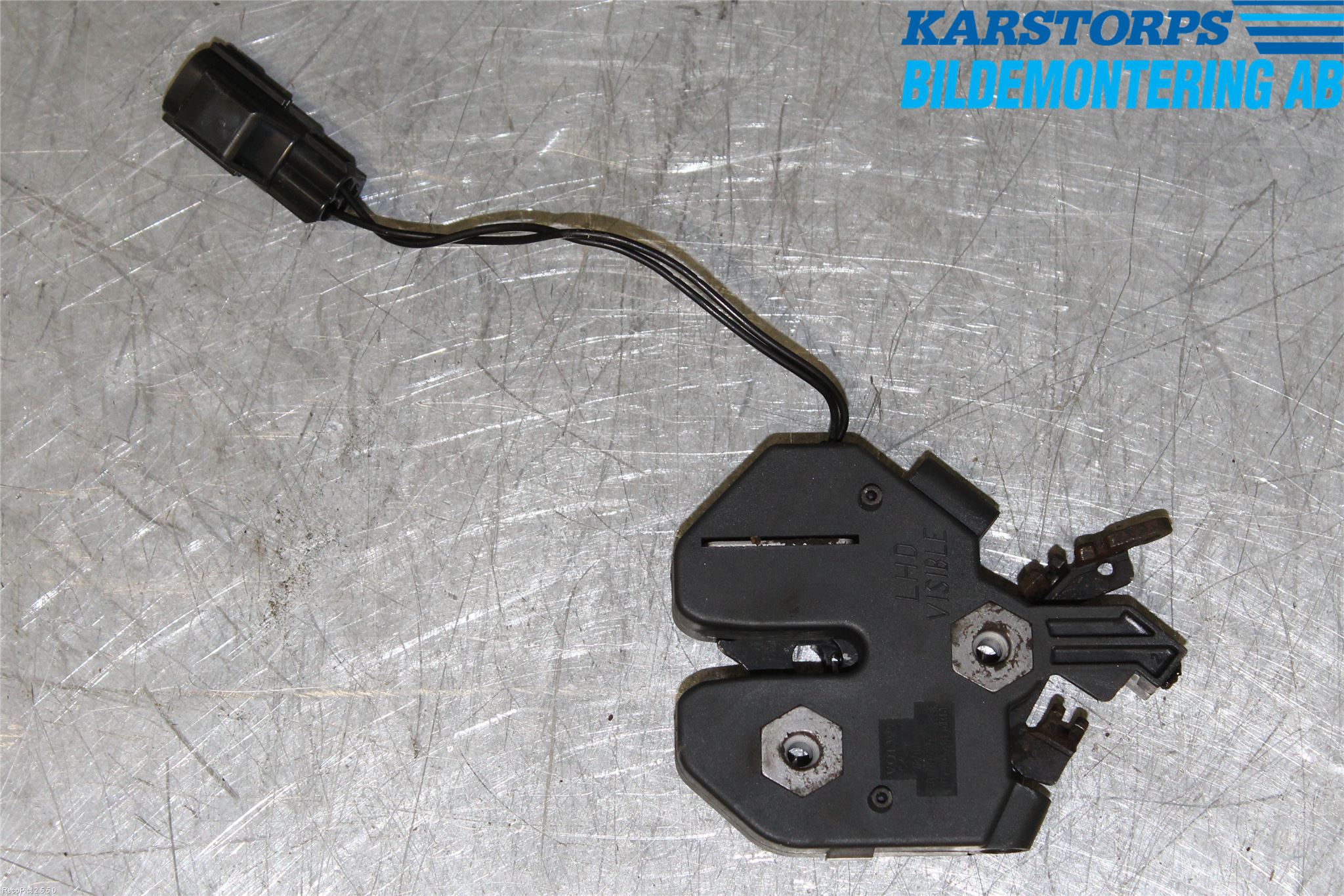 Volvo V70 05-08 Huvlås