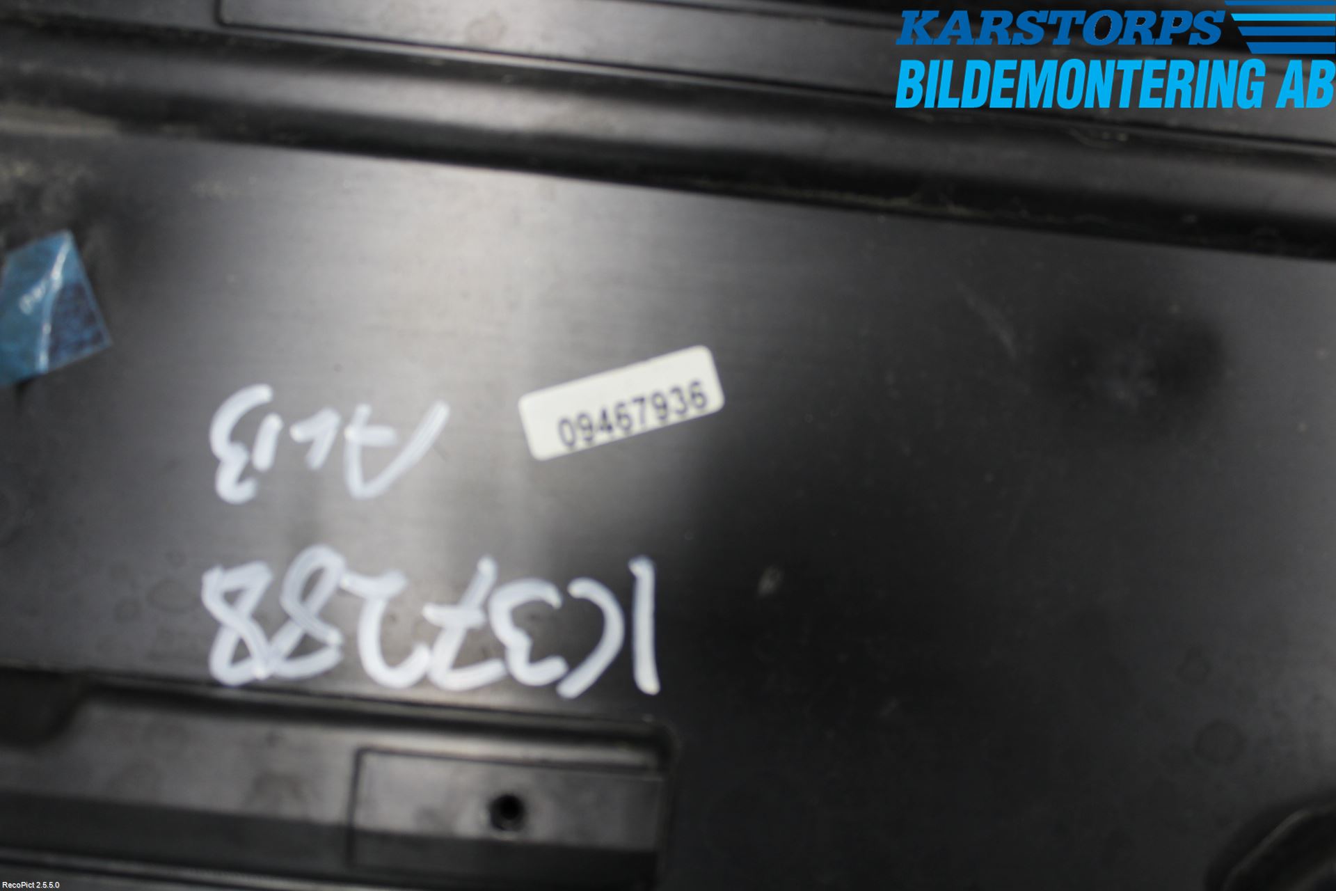 Jaguar XF 08-15 Spoiler Baklucka