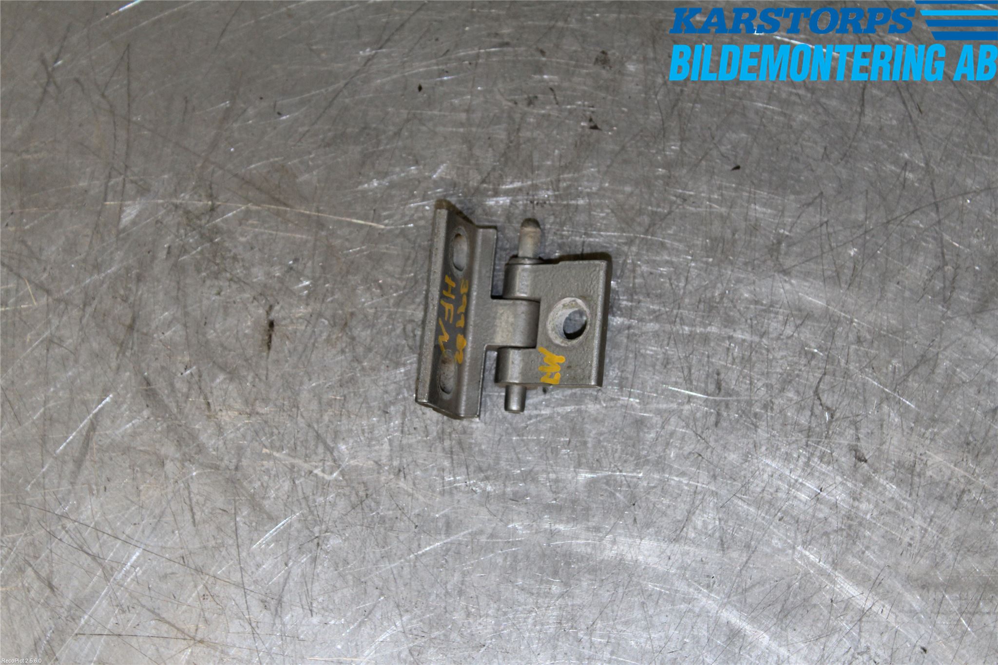 Volvo V70 05-08 Dörrgångjärn