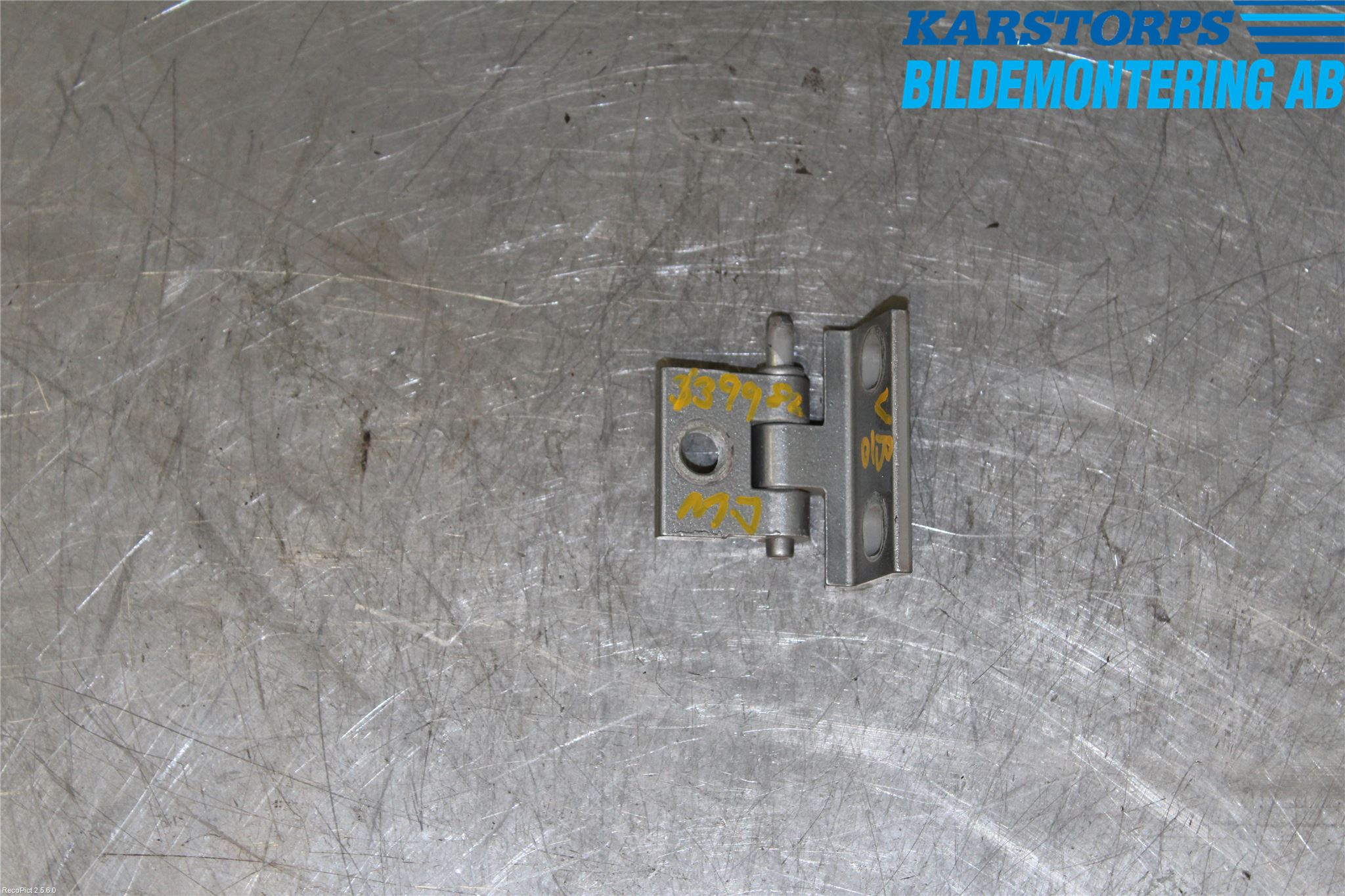 Volvo V70 05-08 Dörrgångjärn