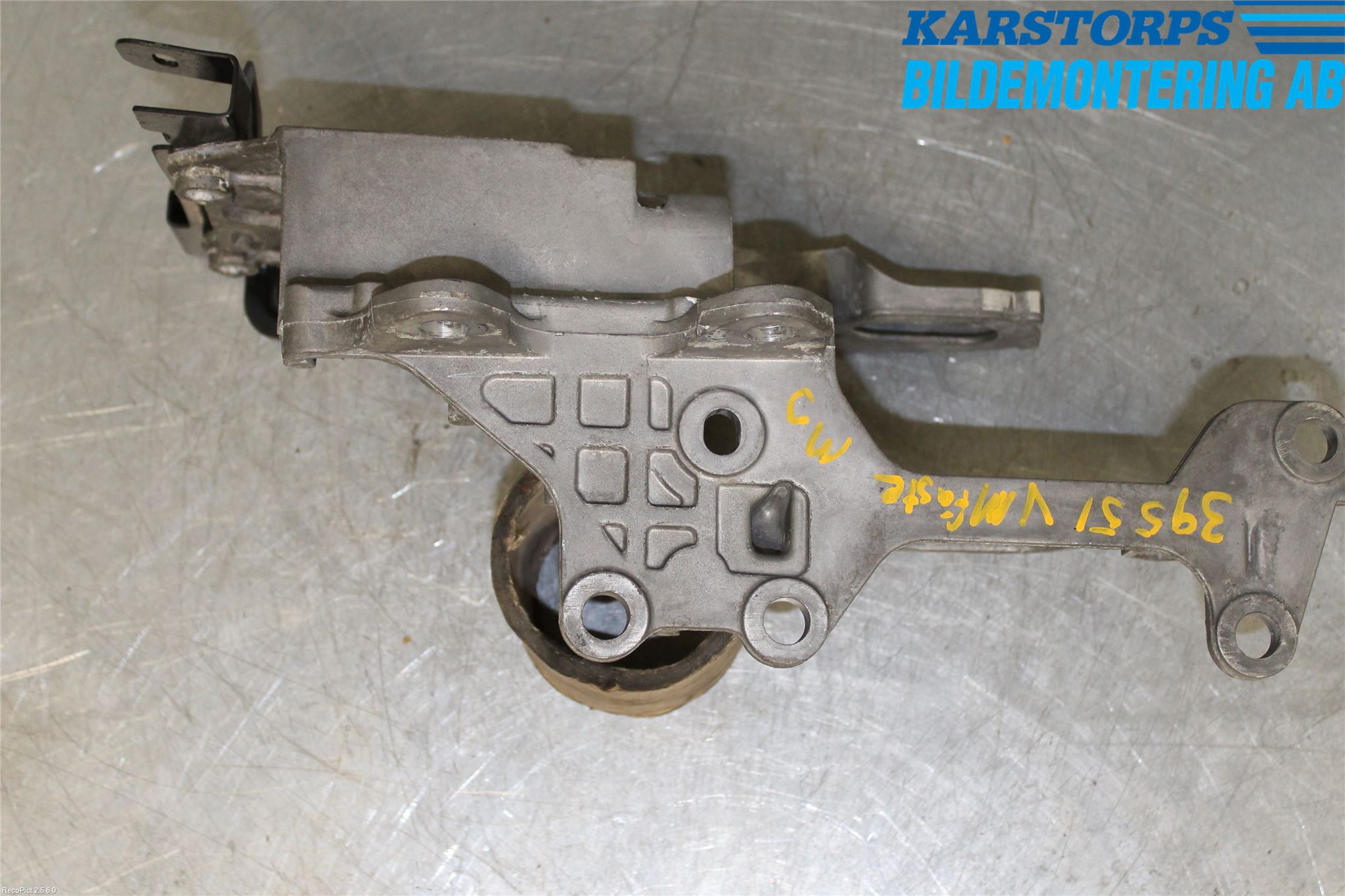 Nissan QASHQAI 10-14 Motorfäste