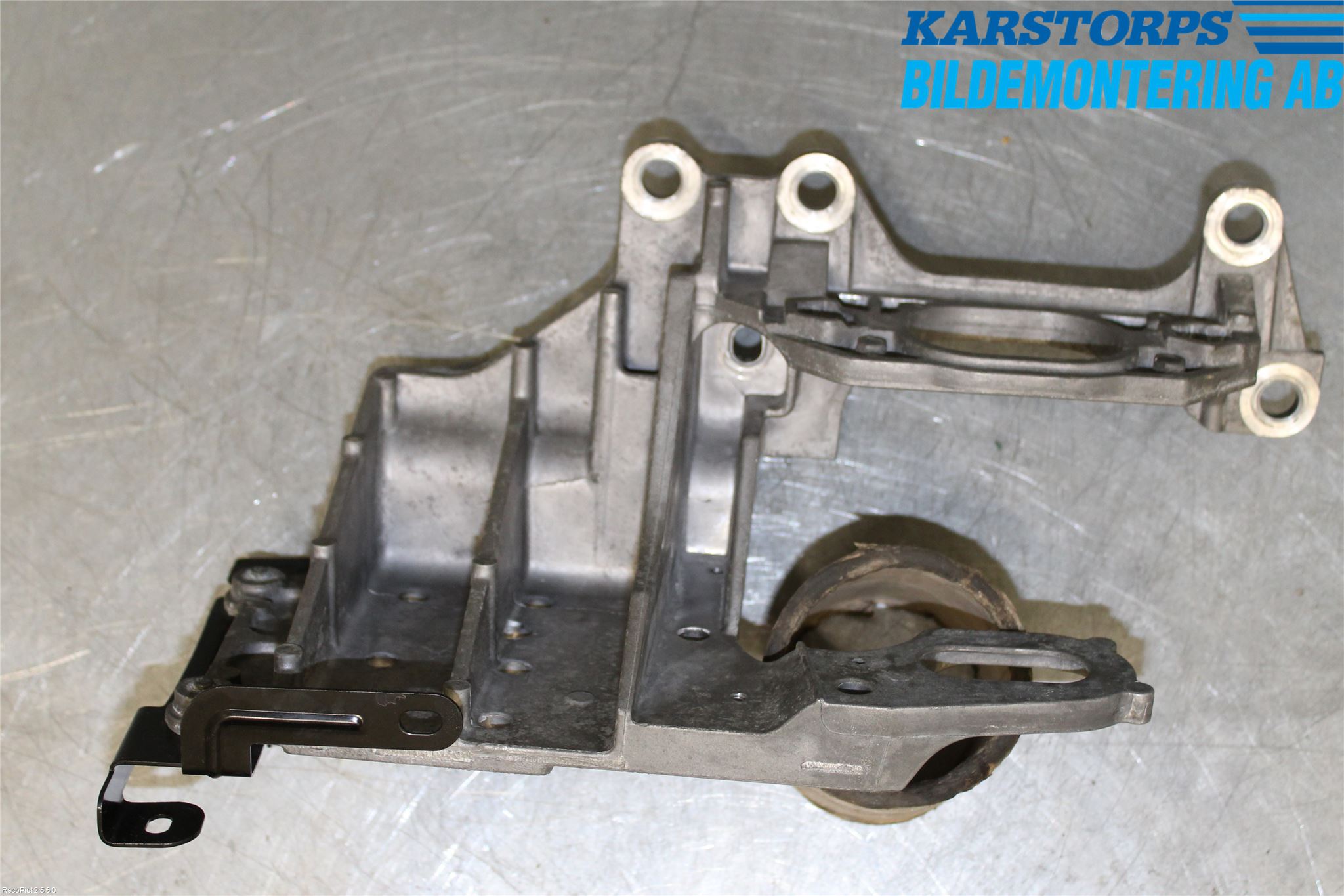 Nissan QASHQAI 10-14 Motorfäste