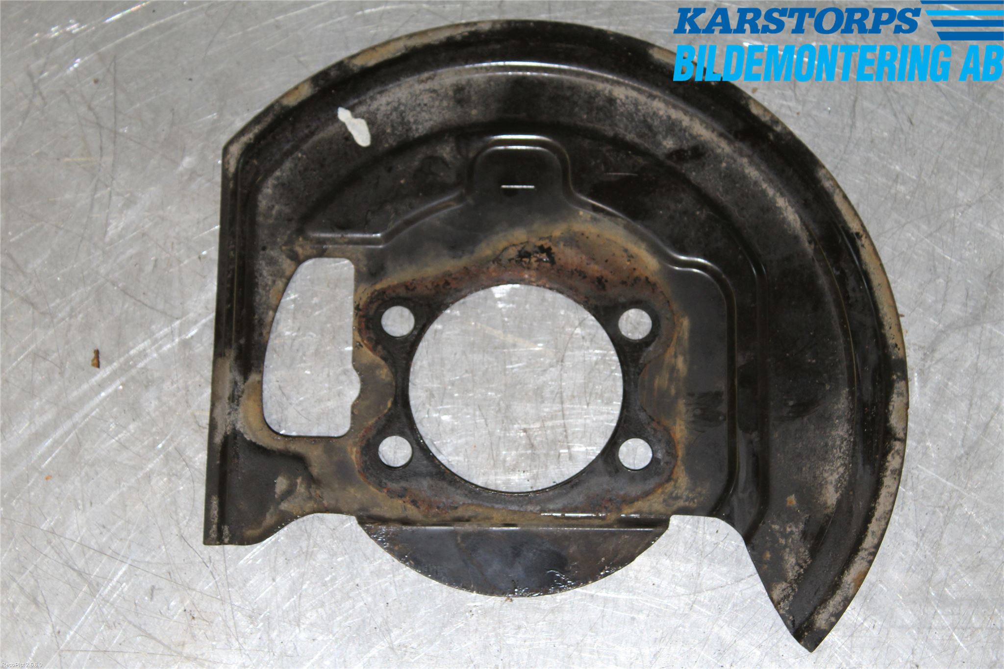 Nissan QASHQAI 10-14 Bromssköld Fram