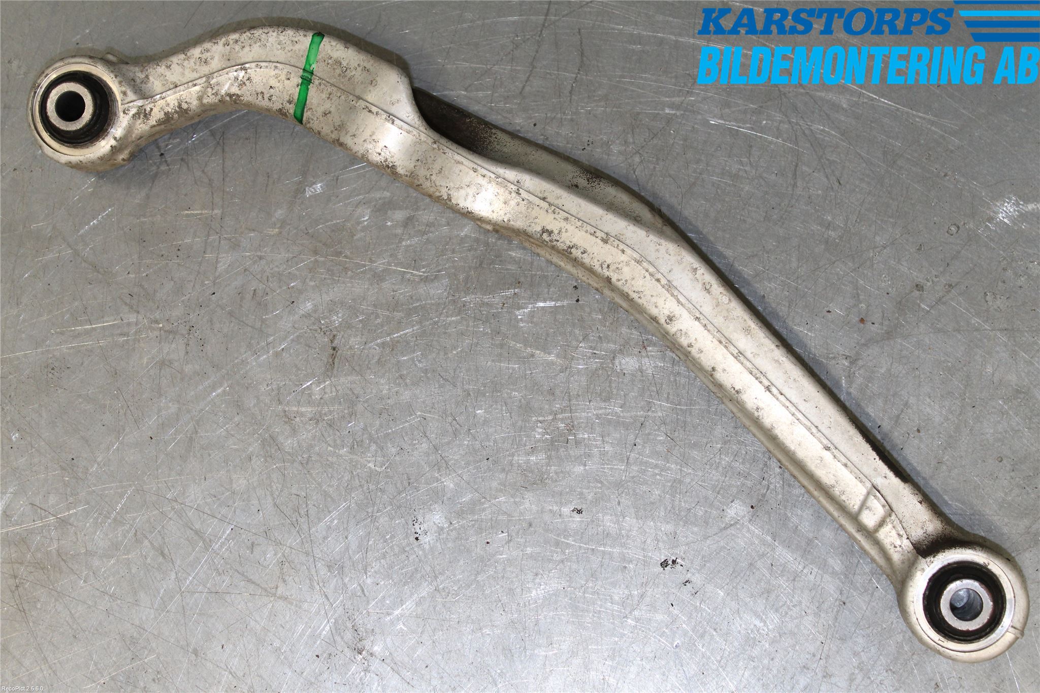 Nissan QASHQAI 10-14 Bärarm Bak Övre Höger