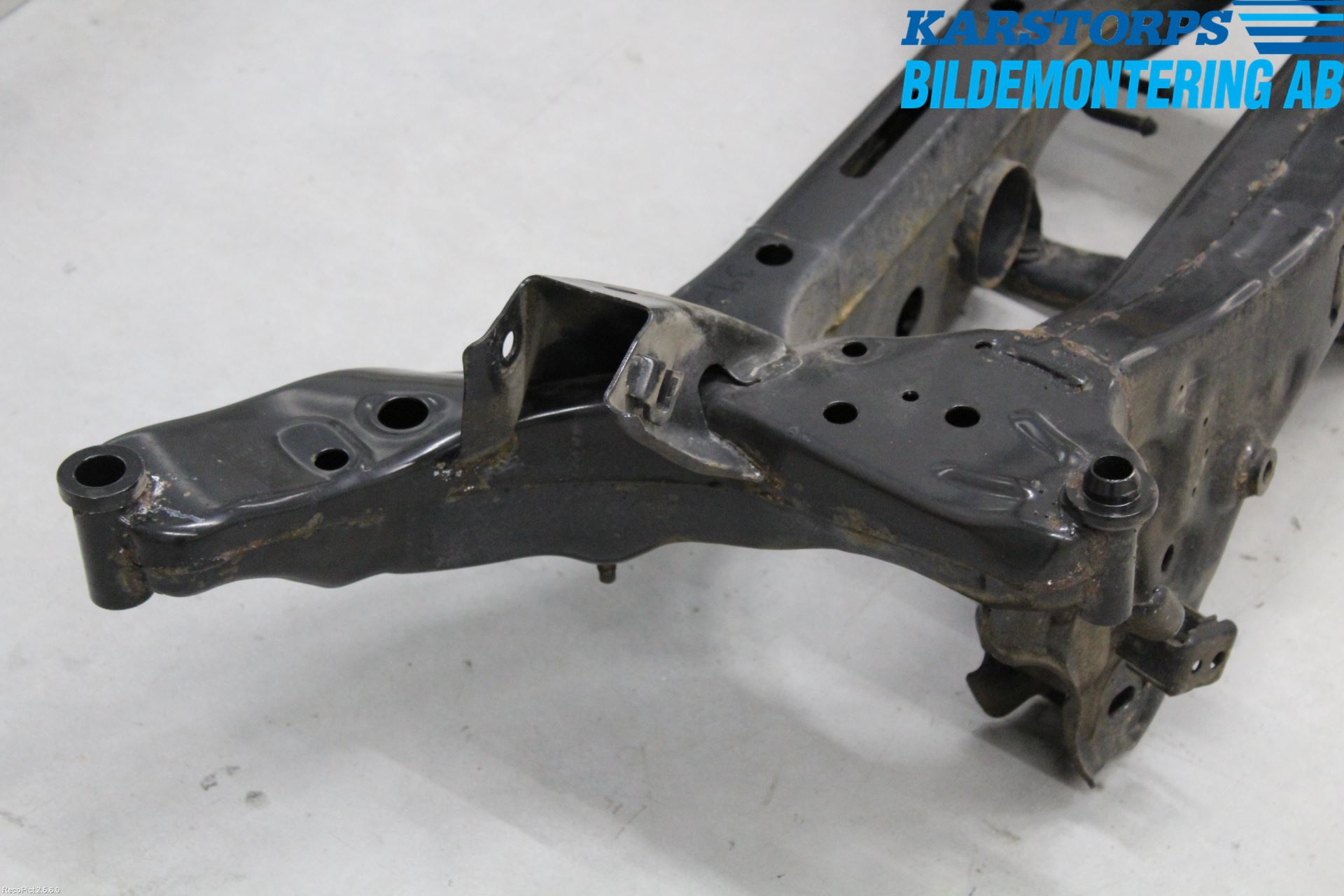 Nissan QASHQAI 10-14 Bakaxelbalk