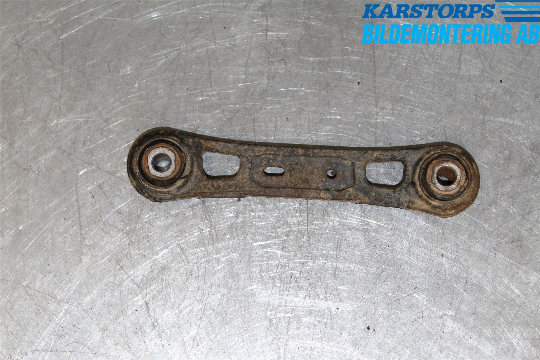 Volvo XC60 09-13 Momentstag Bak