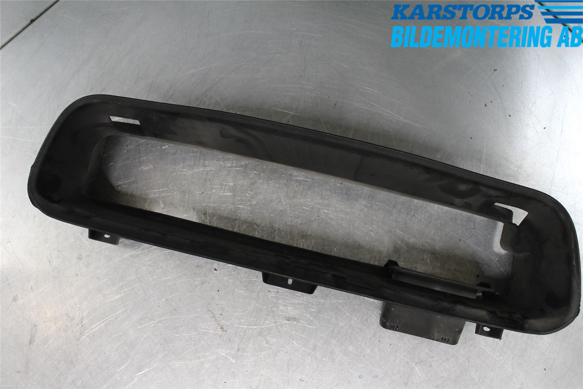 Volvo S40 04-07 Deflektor Plåt-Plast Kylning