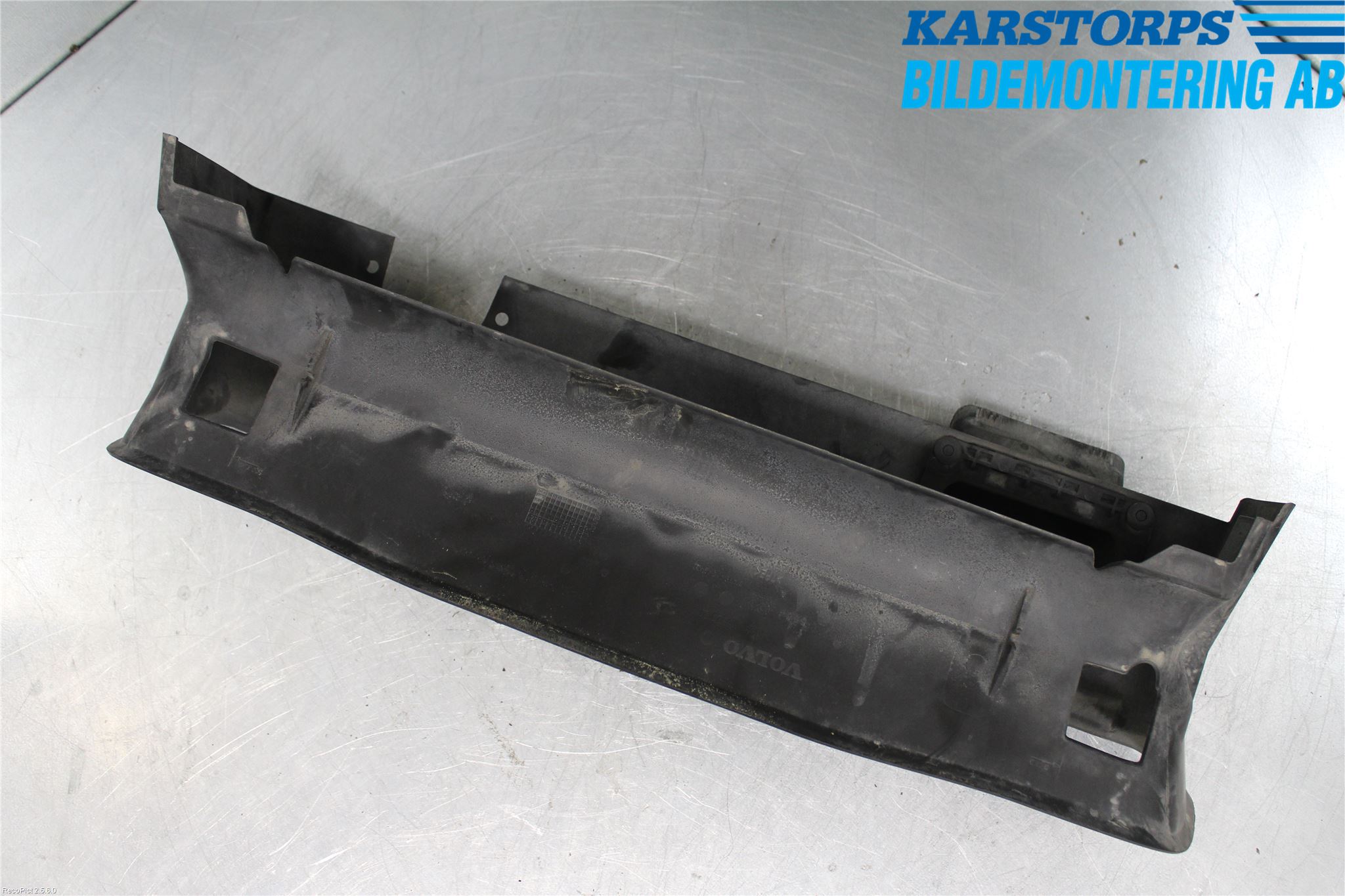 Volvo S40 04-07 Deflektor Plåt-Plast Kylning