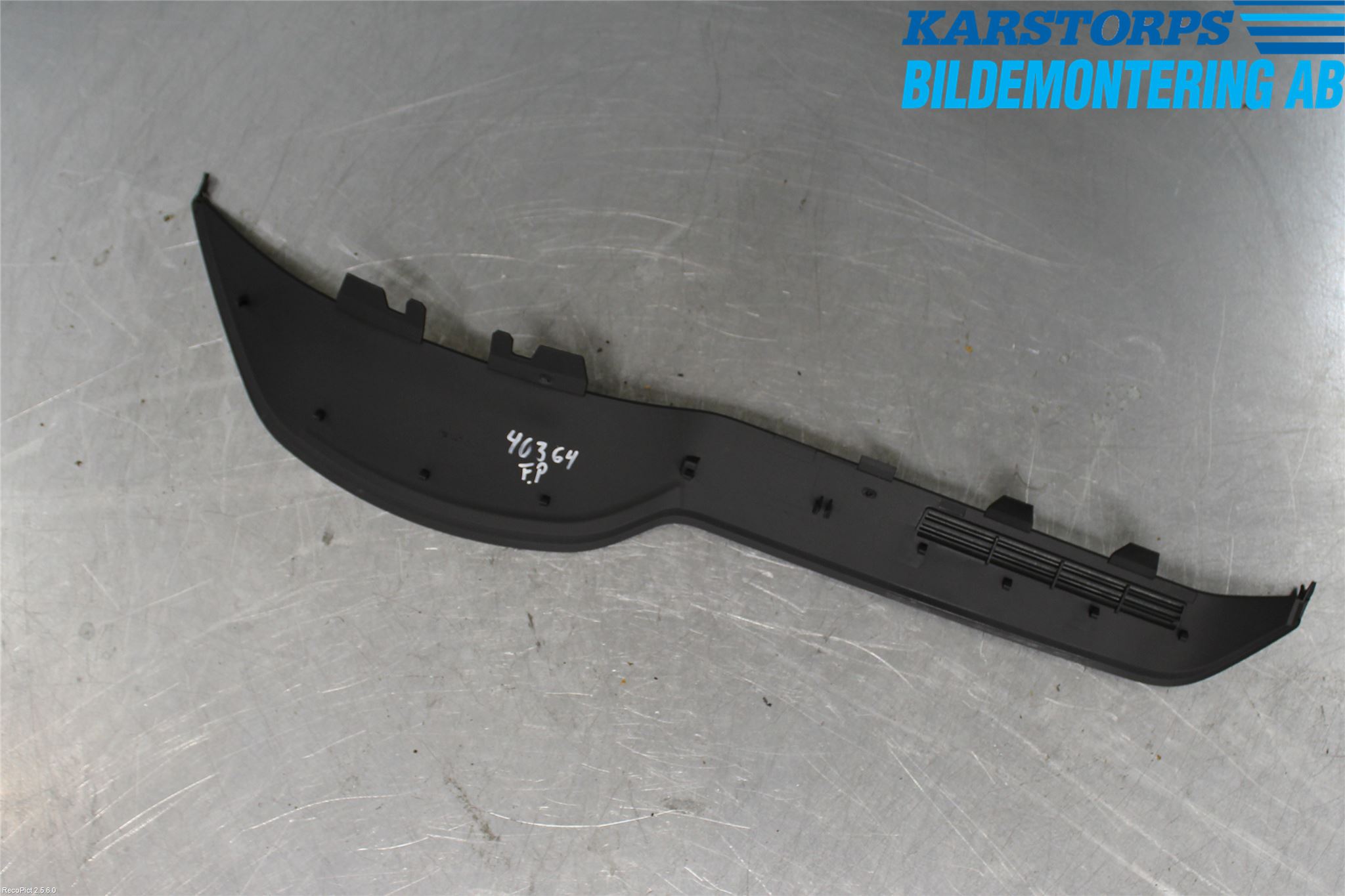 Mercedes-Benz MB C-KLASS (W204) 07-15 Instrumentsarg