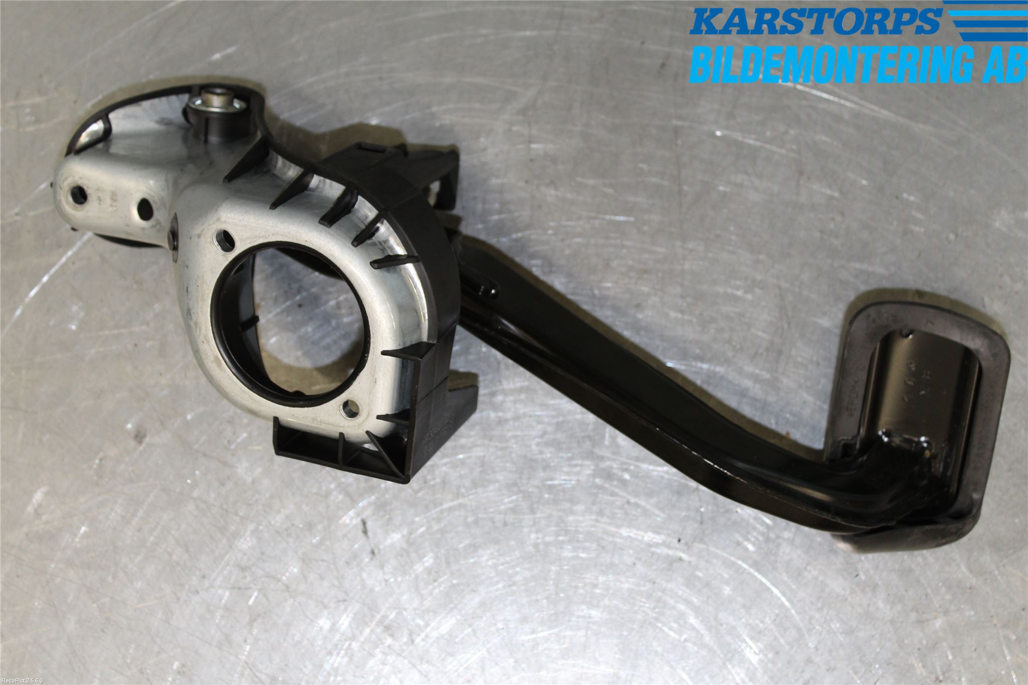 Mercedes-Benz MB C-KLASS (W204) 07-15 Bromspedal