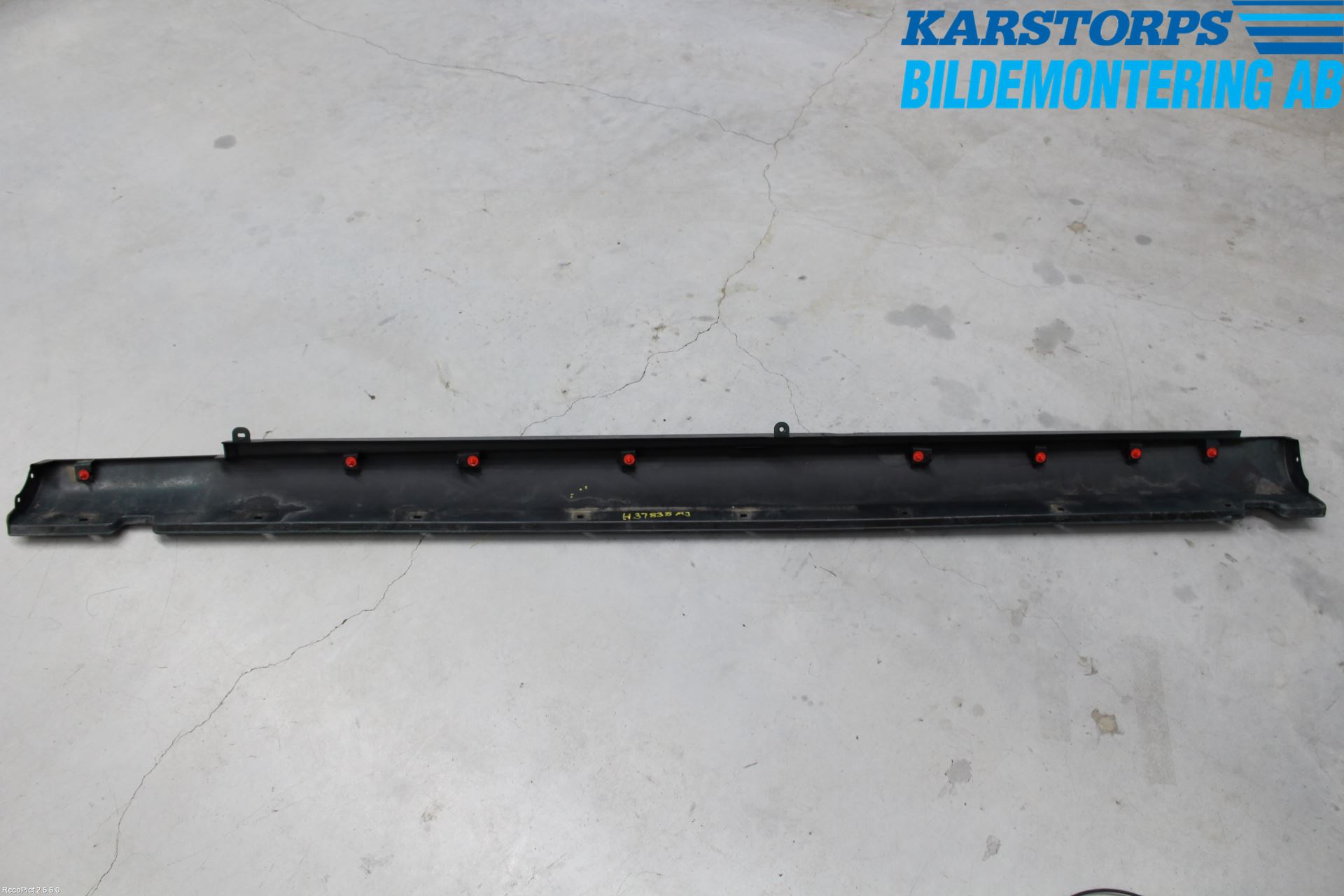 Jaguar XJ X350        03-09 Sidokjol Hö