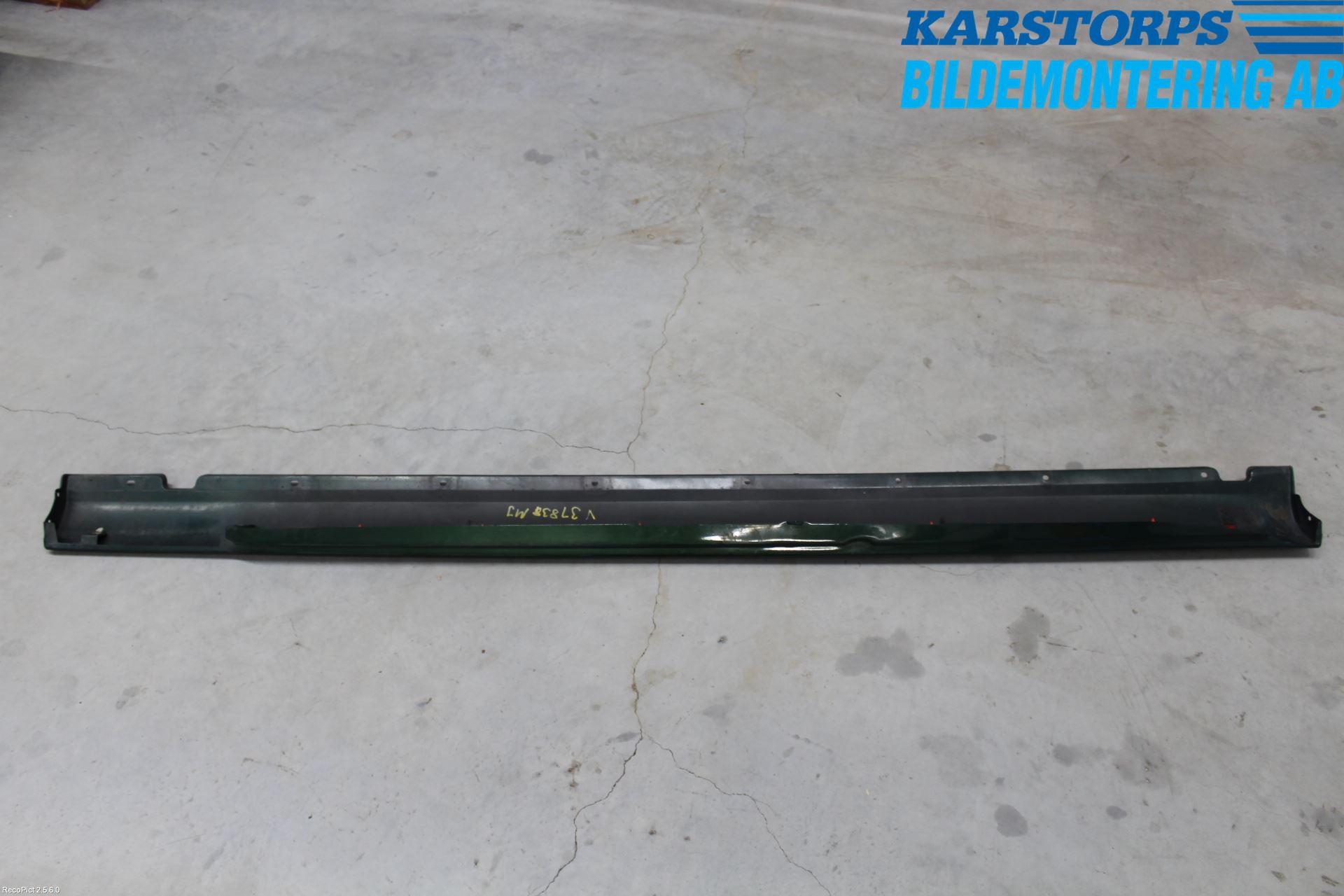 Jaguar XJ X350        03-09 Sidokjol Vä