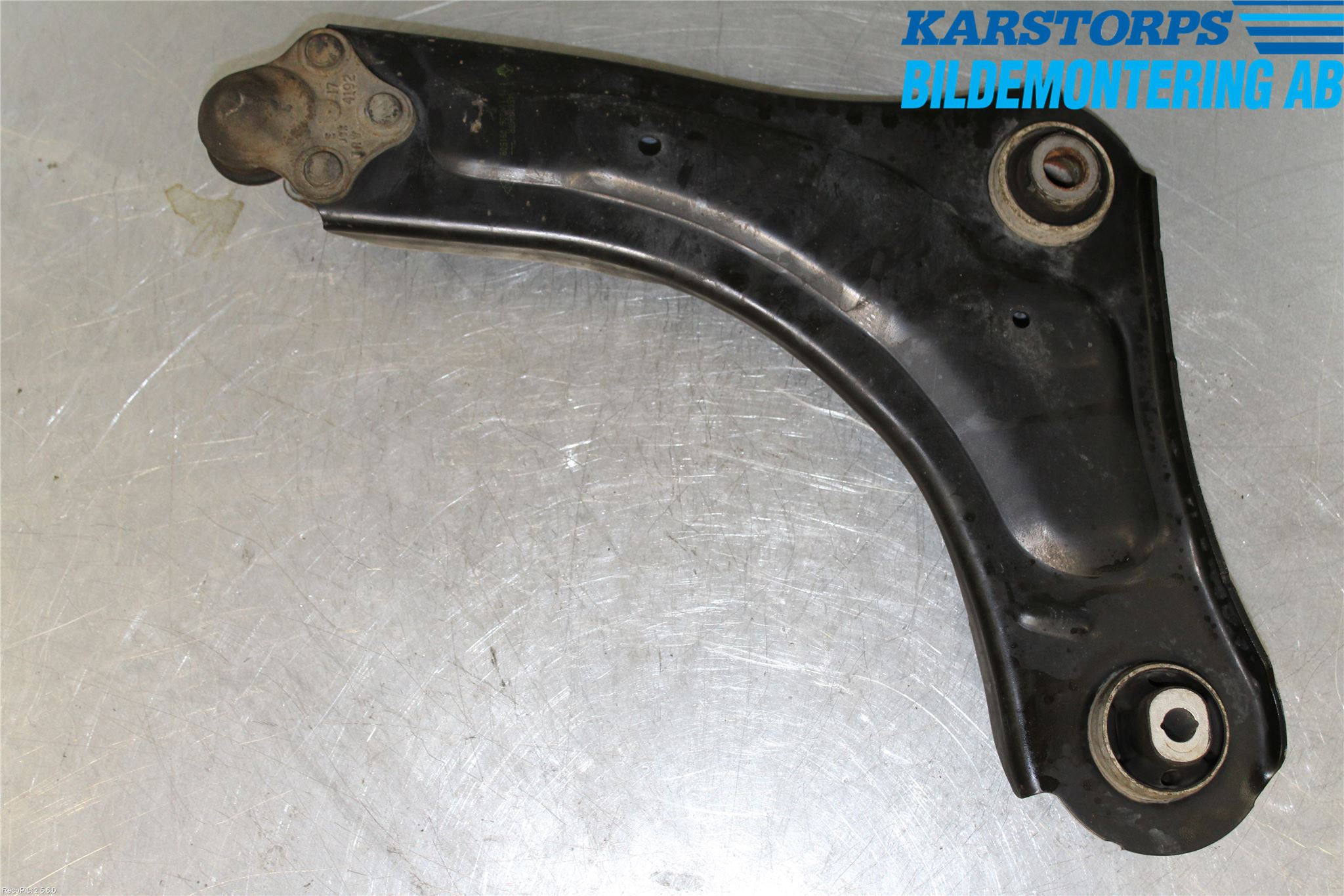 Renault MEGANE III 09-15 Bärarm Fram Undre Hö