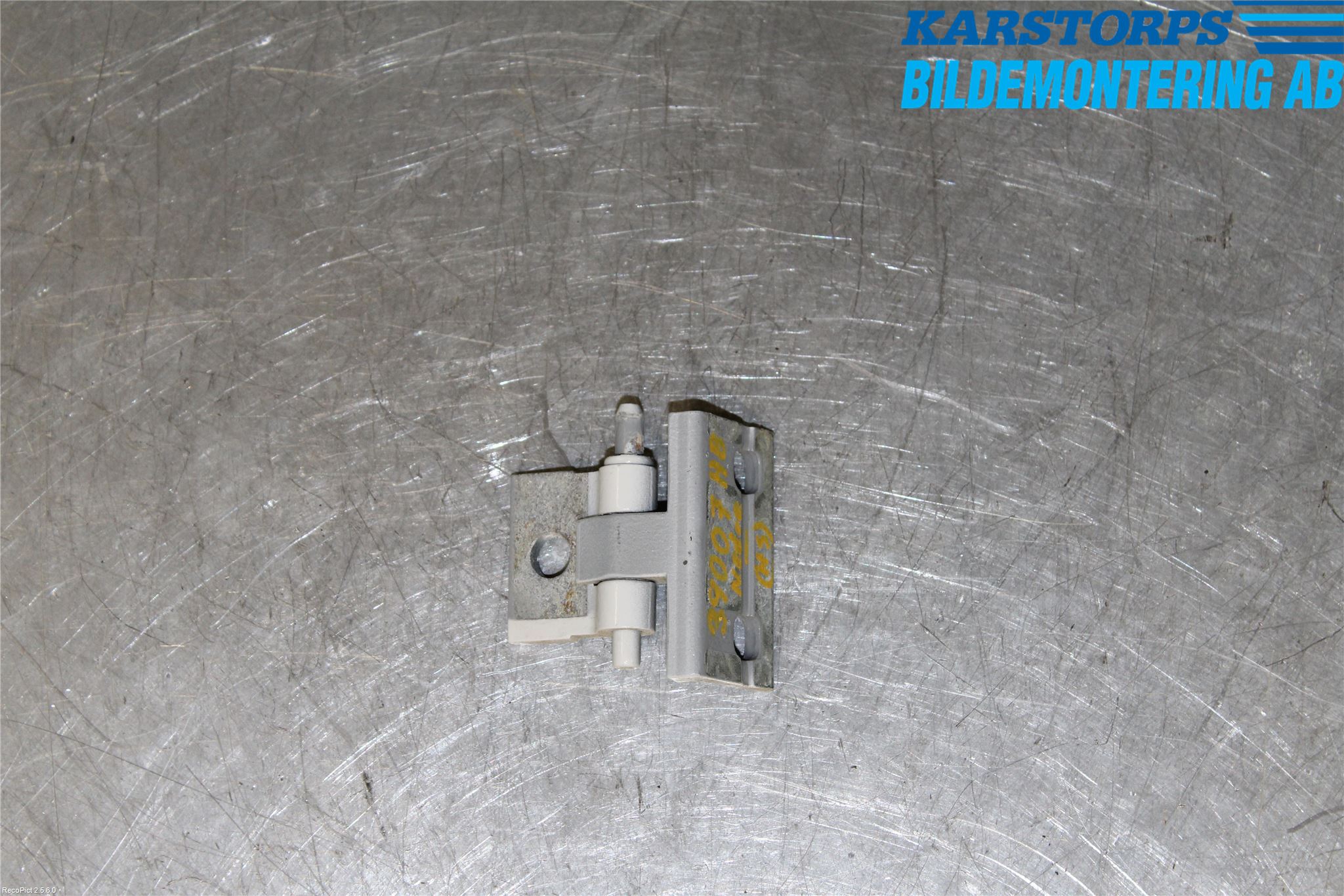 Volvo XC90 07-14 Dörrgångjärn