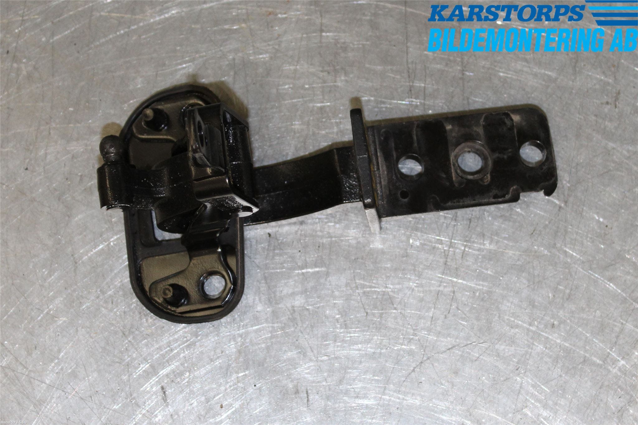 Volvo V70 08-13 Bakluckegångjärn Hö