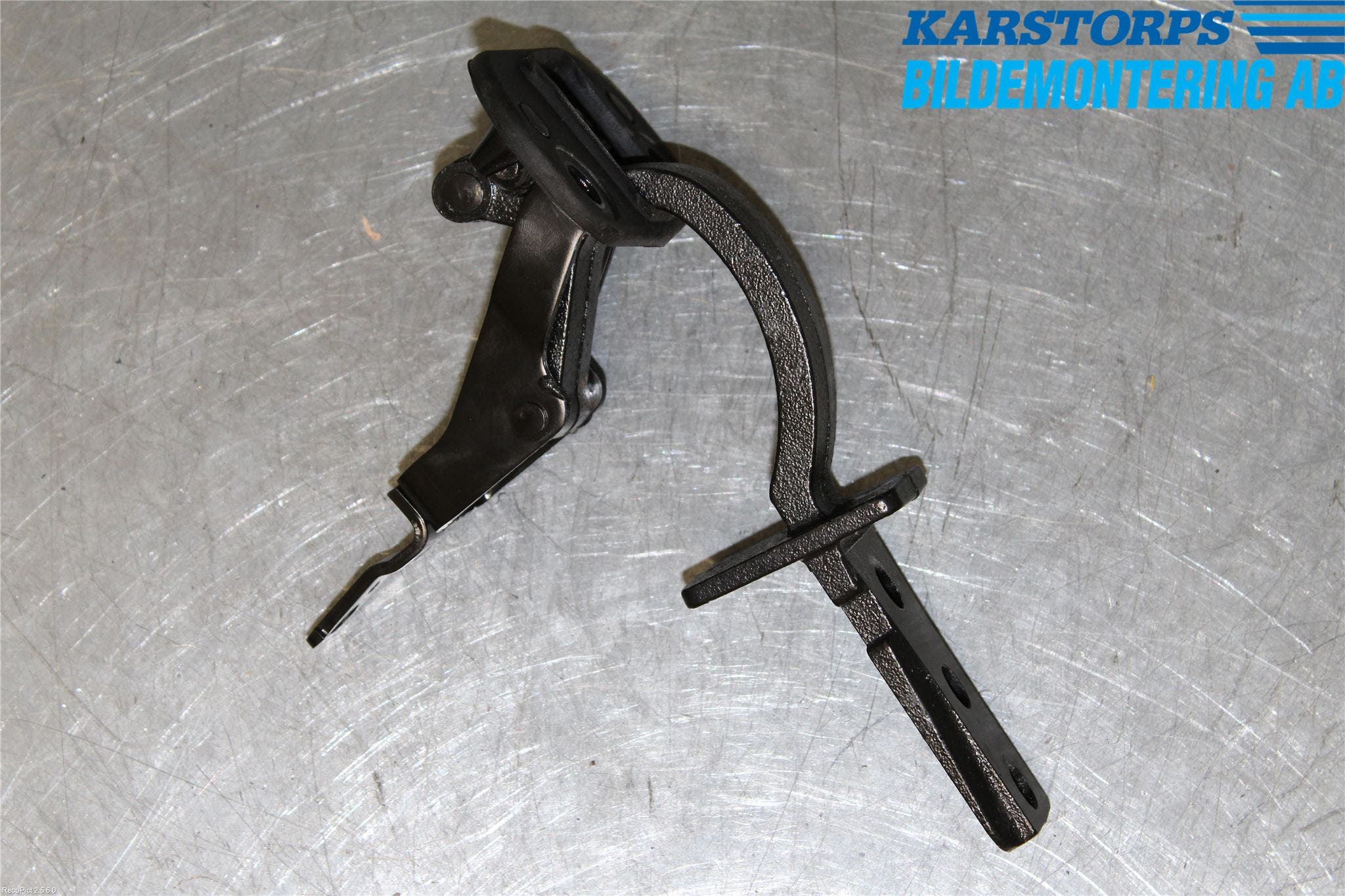 Volvo V70 08-13 Bakluckegångjärn Vä