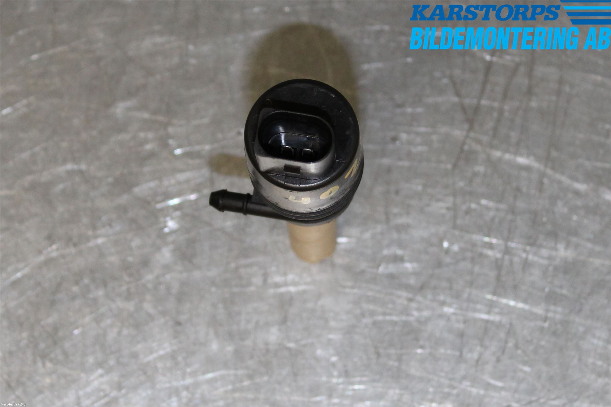 Mercedes-Benz MB E-KLASS (W212) 09-16 Spolarpump Vindruta