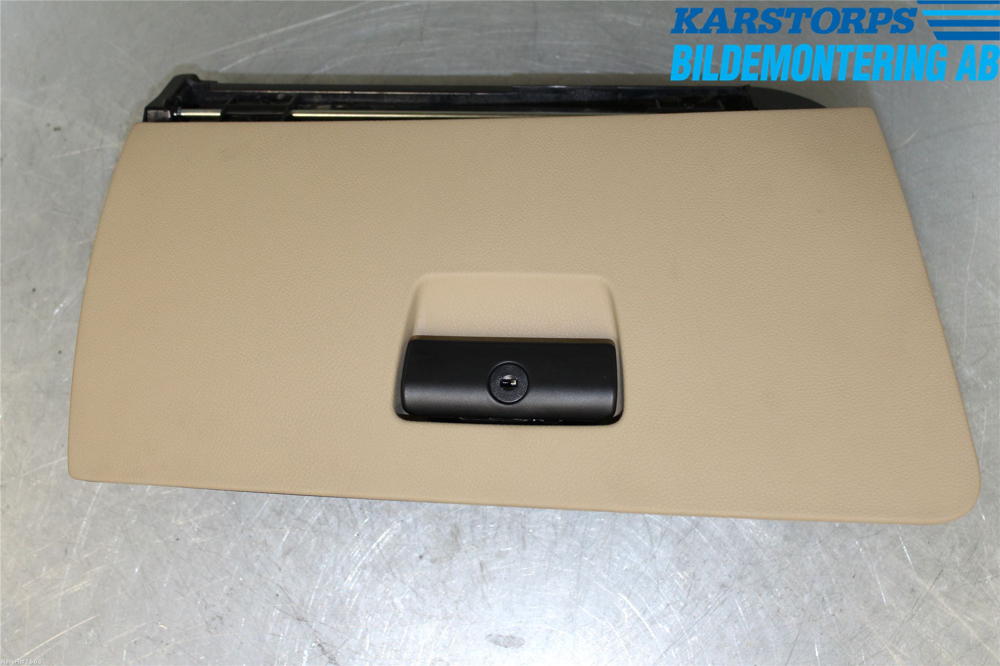 BMW 3 E90/91 SED/TOU 05-12 Handskfack