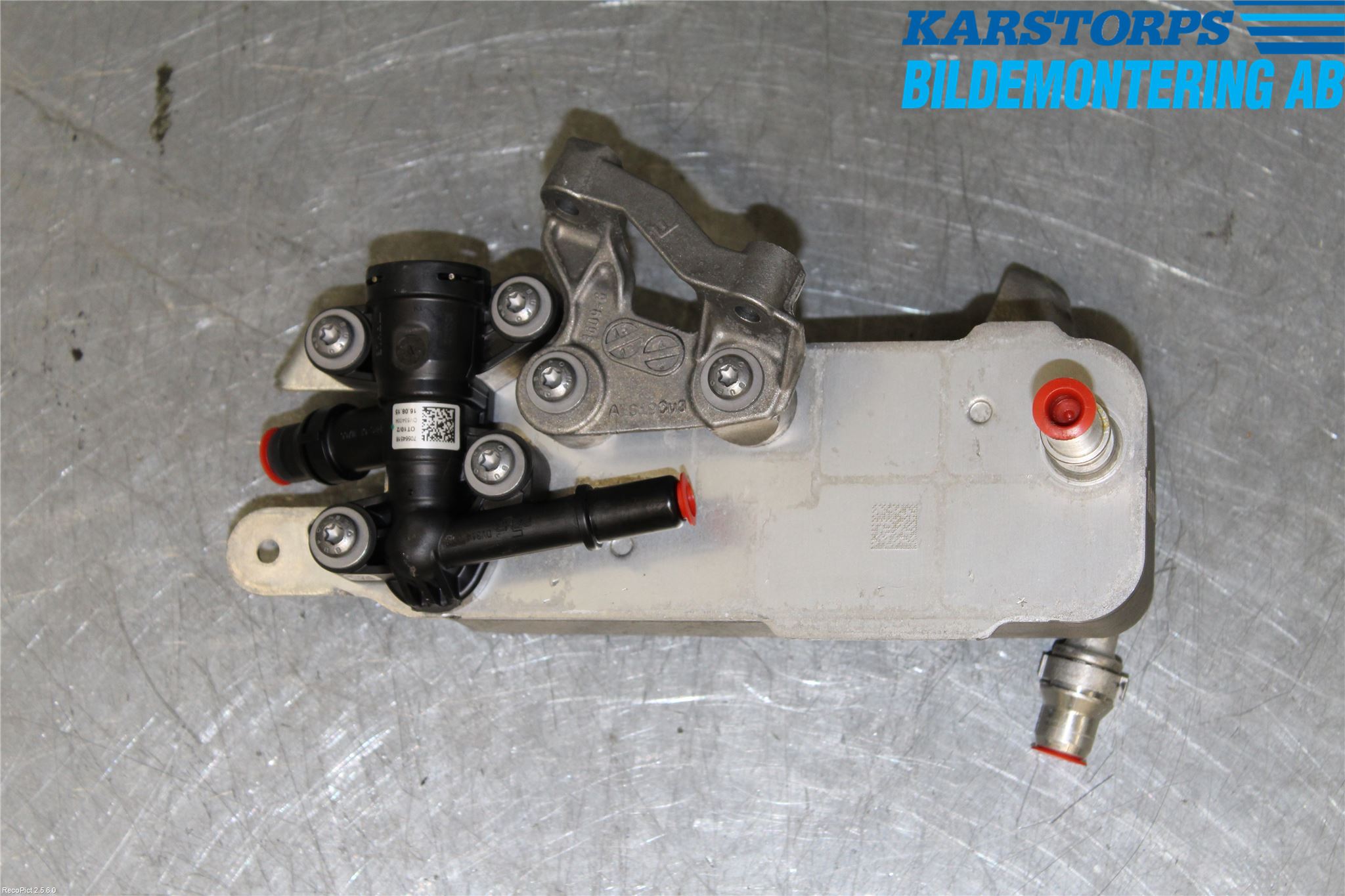BMW 1 F20/F21 11-19 Oljekylare Automat