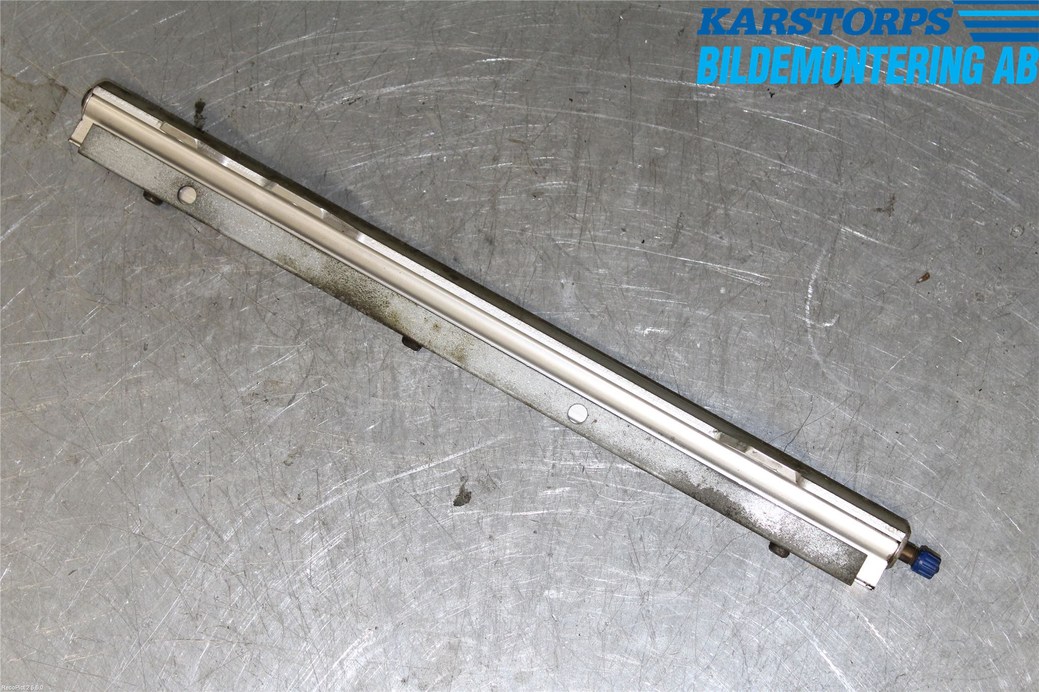 Volvo S60 01-04 Injspridarrör