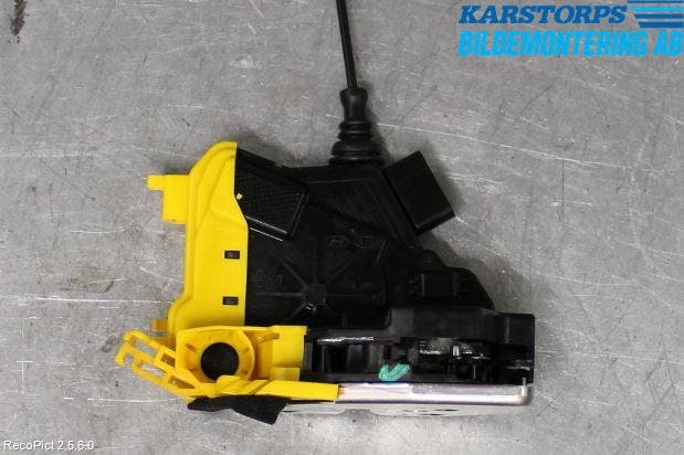 Kia CEED 12-18 Låskista-Dörrlås