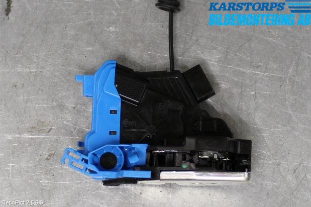 Kia CEED 12-18 Låskista-Dörrlås