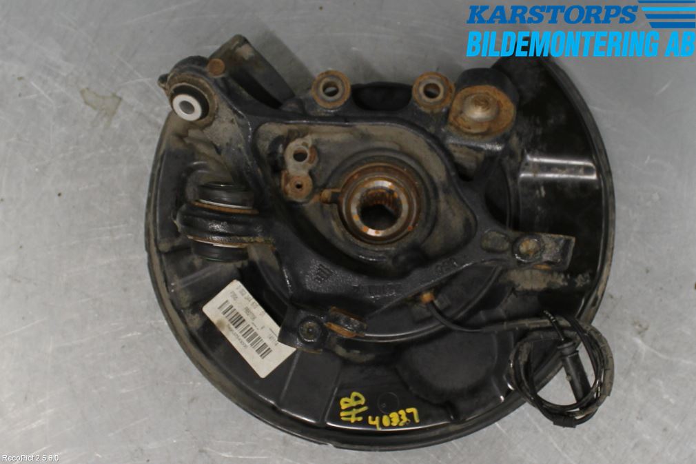 BMW 3 F30/F31/F80 12-19 Hjullagerhus-Spindel Hö B