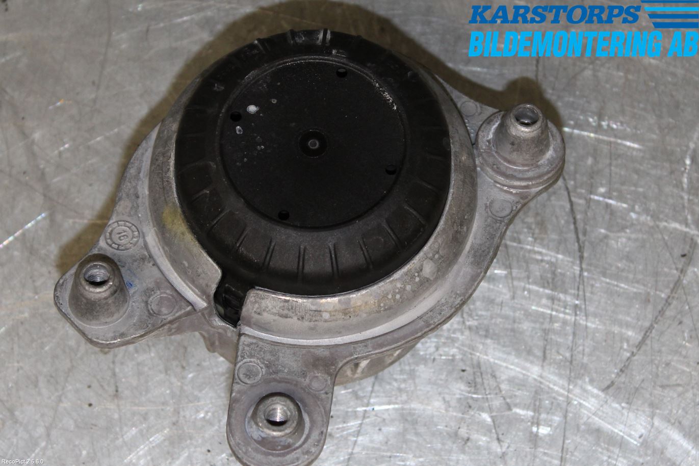 Mercedes-Benz MB C-KLASS (W205) 14-21 Motorkudde