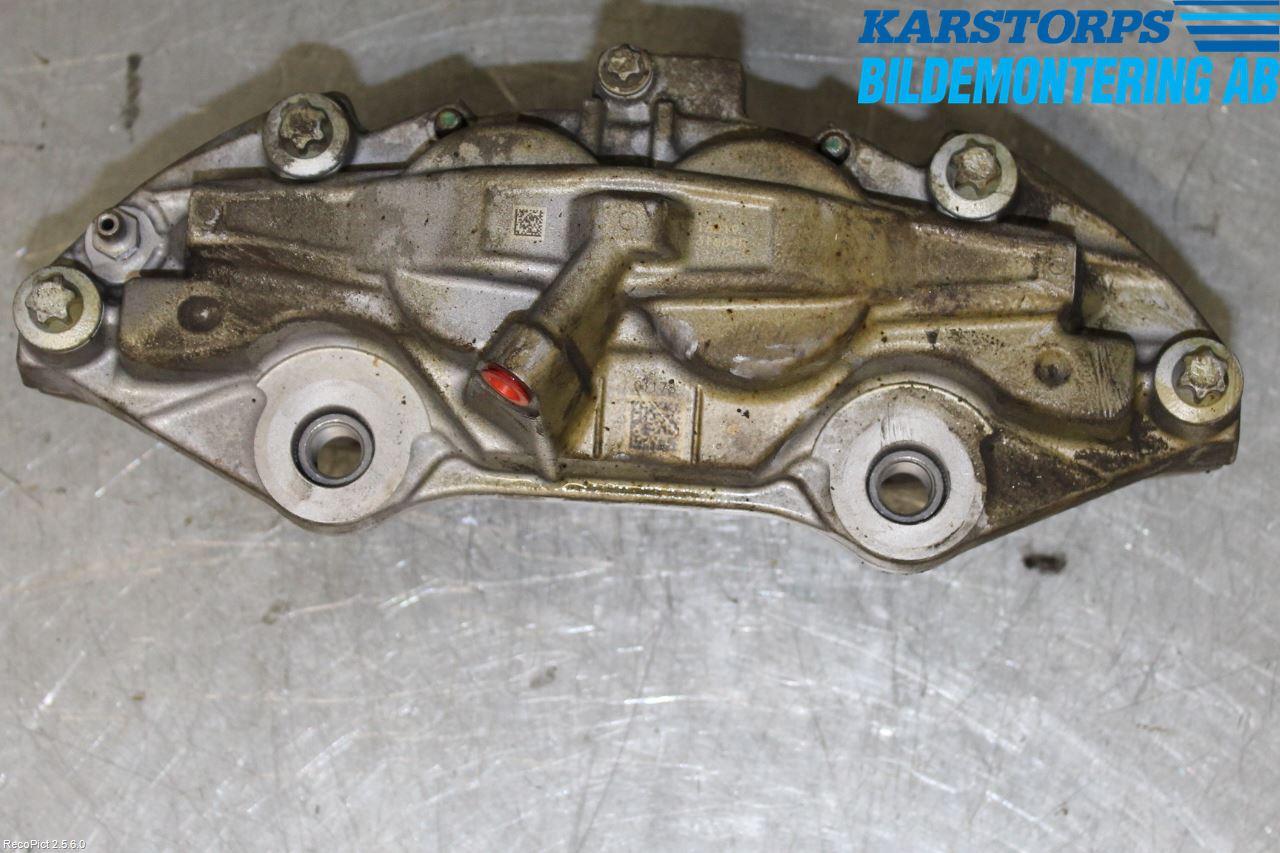 Mercedes-Benz MB C-KLASS (W205) 14-21 Bromsok Fram Höger