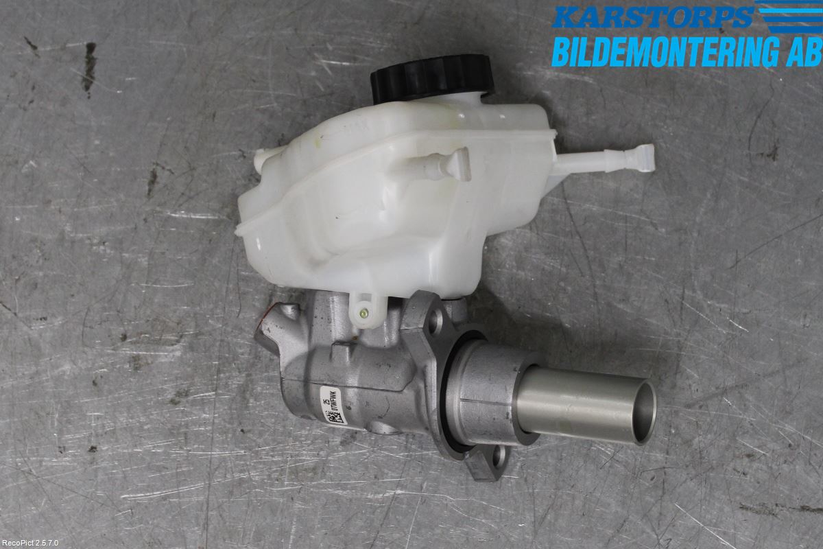 Mercedes-Benz MB C-KLASS (W205) 14-21 Broms Huvudcylinder