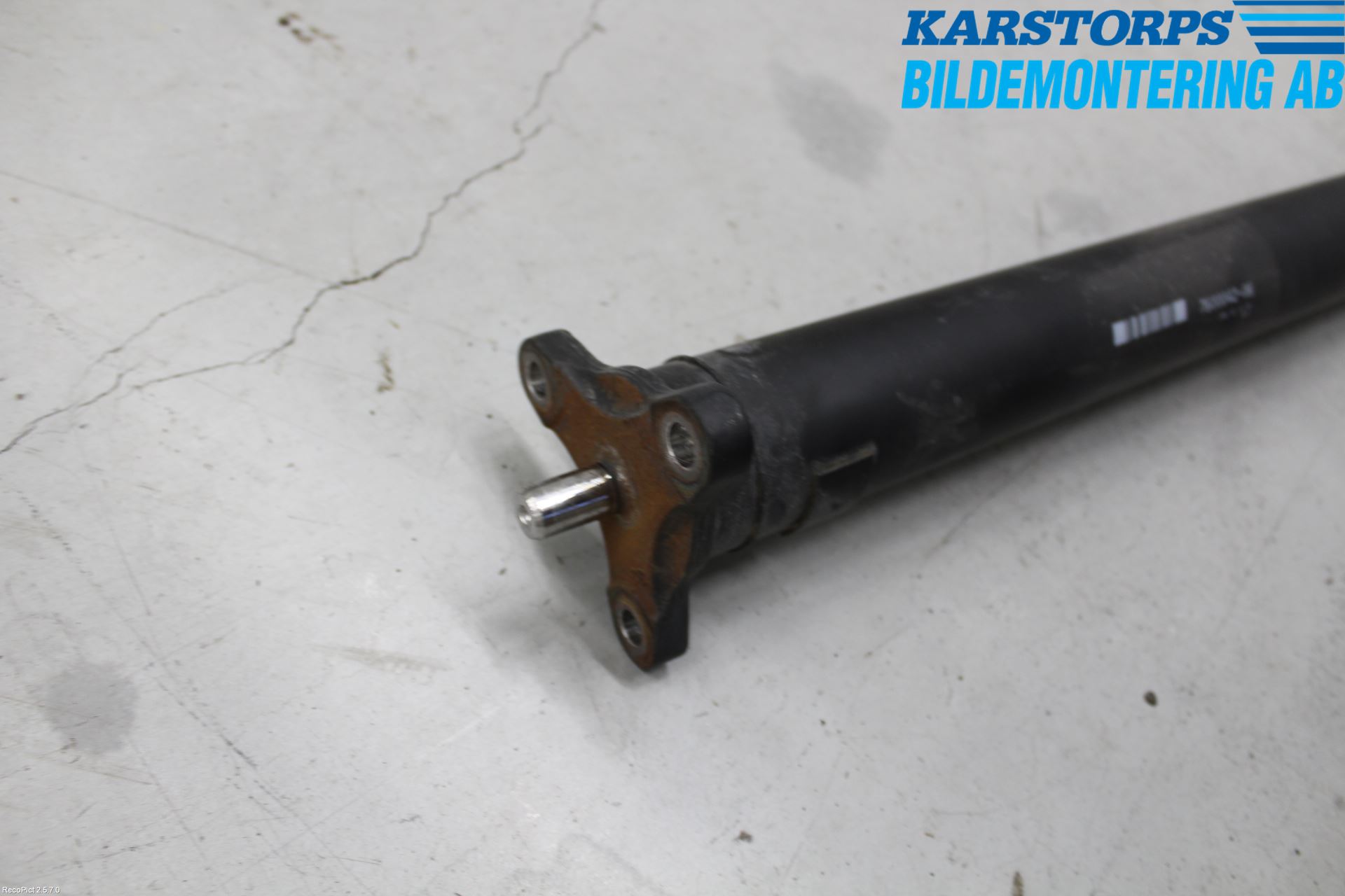 BMW 3 F30/F31/F80 12-19 Mellanaxel Komp