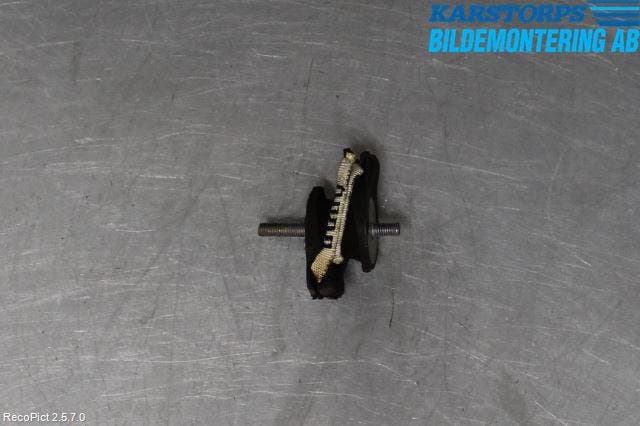 BMW 3 F30/F31/F80 12-19 Växellådskudde