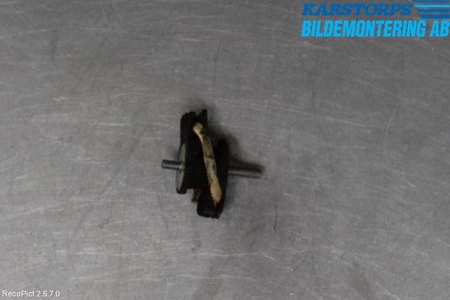 BMW 3 F30/F31/F80 12-19 Växellådskudde