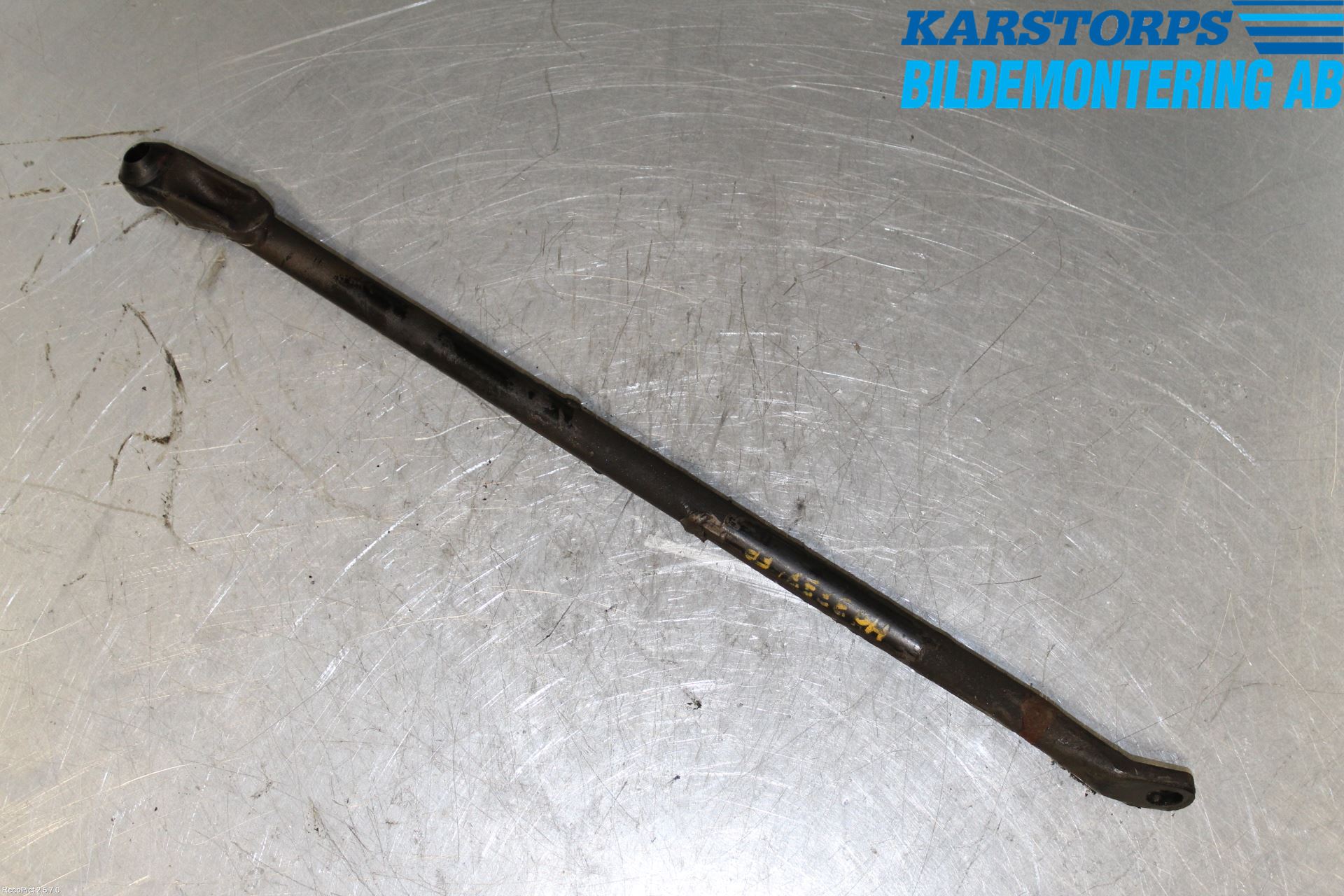 Jaguar XJ X300        95-97 Bakaxel Fäste