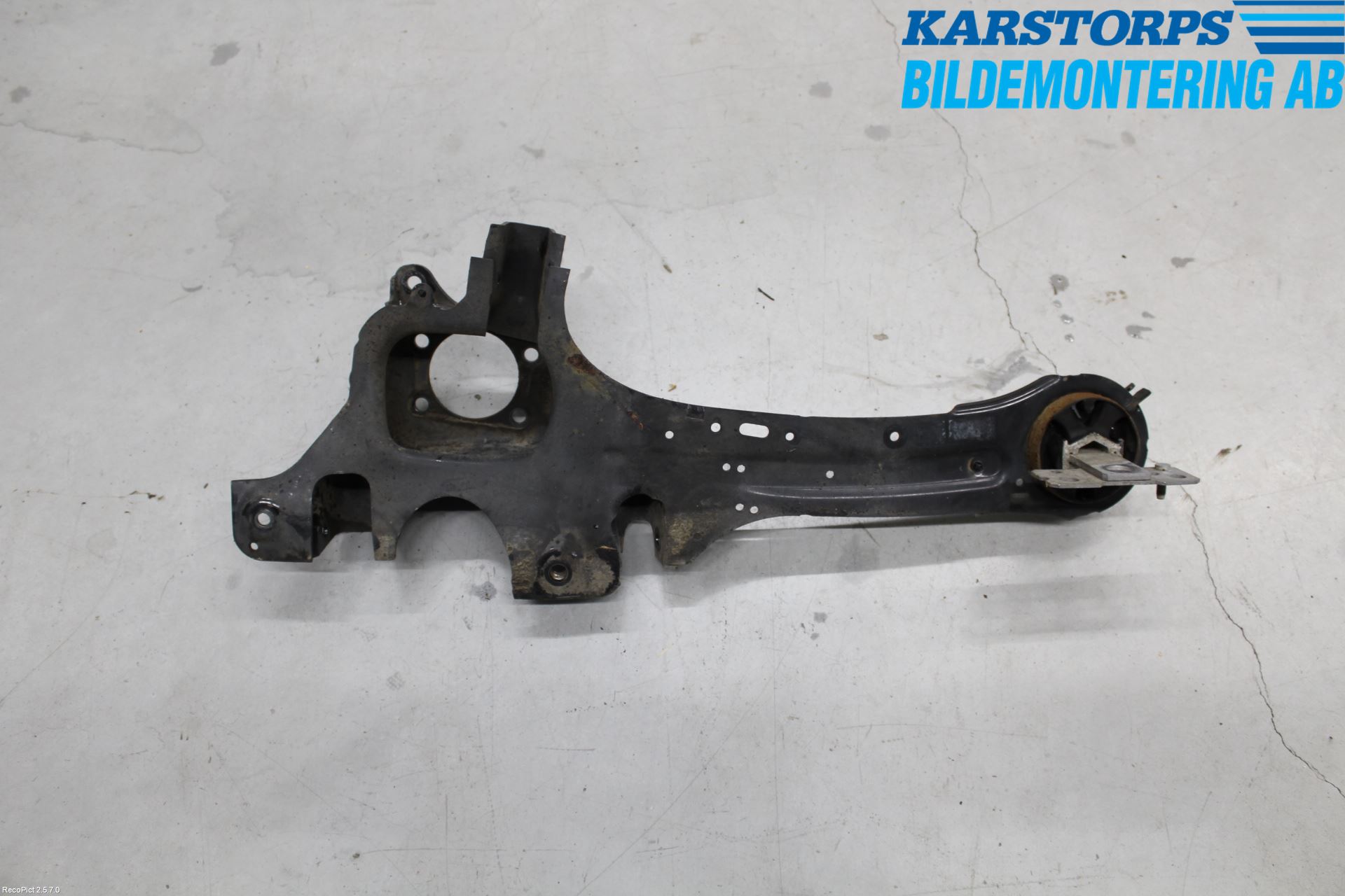 Volvo S60 11-13 Bärarm Bak Vänster