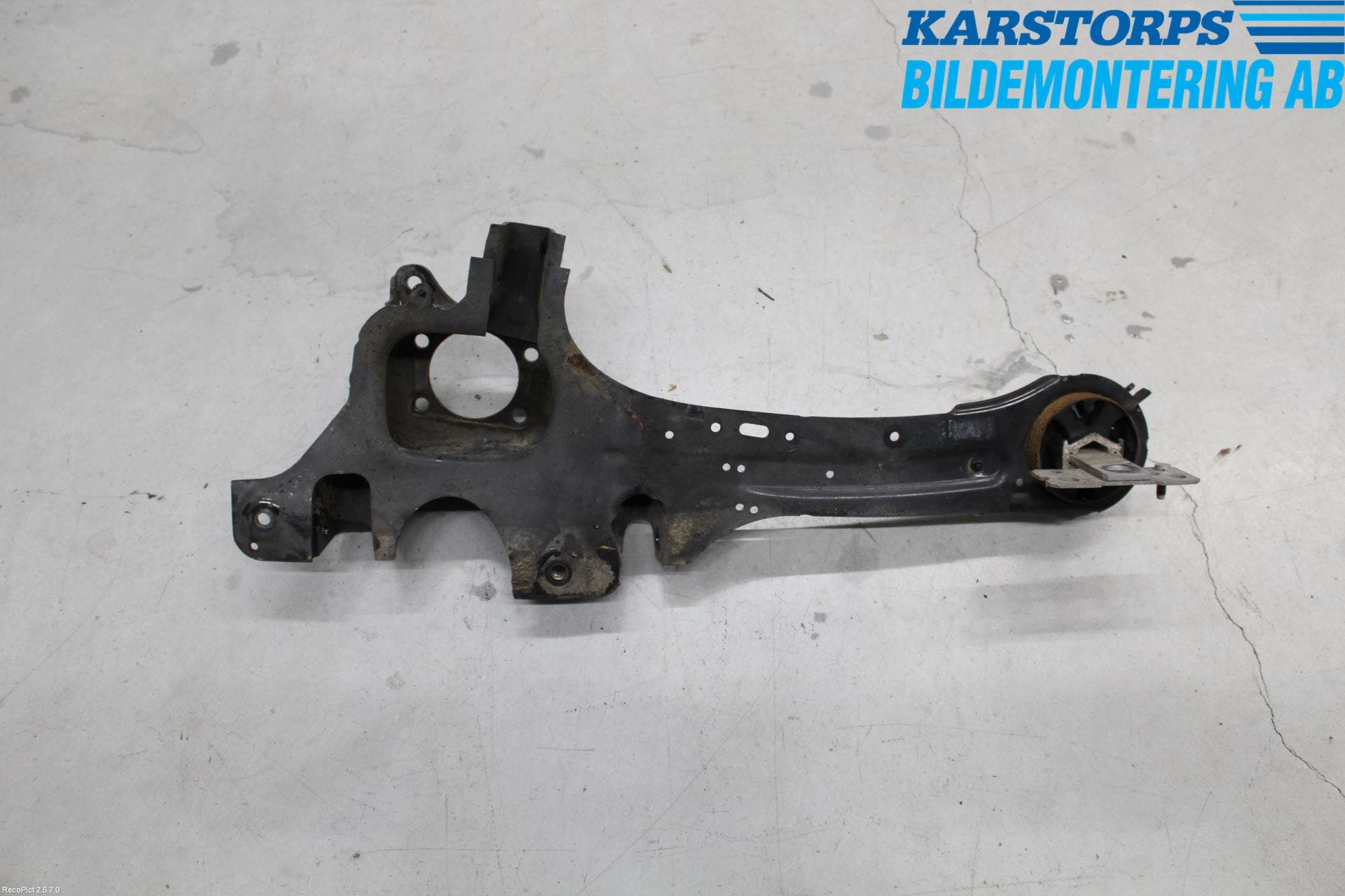 Volvo S60 11-13 Bärarm Bak Vänster