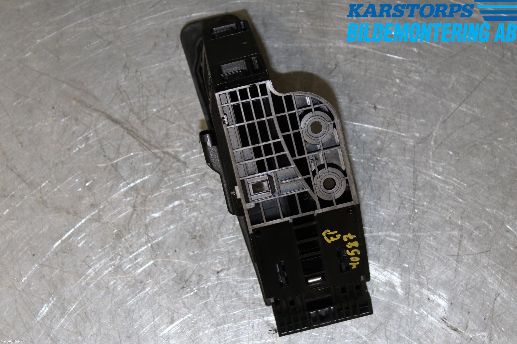Mercedes-Benz MB C-KLASS (W205) 14-21 Gaspedal