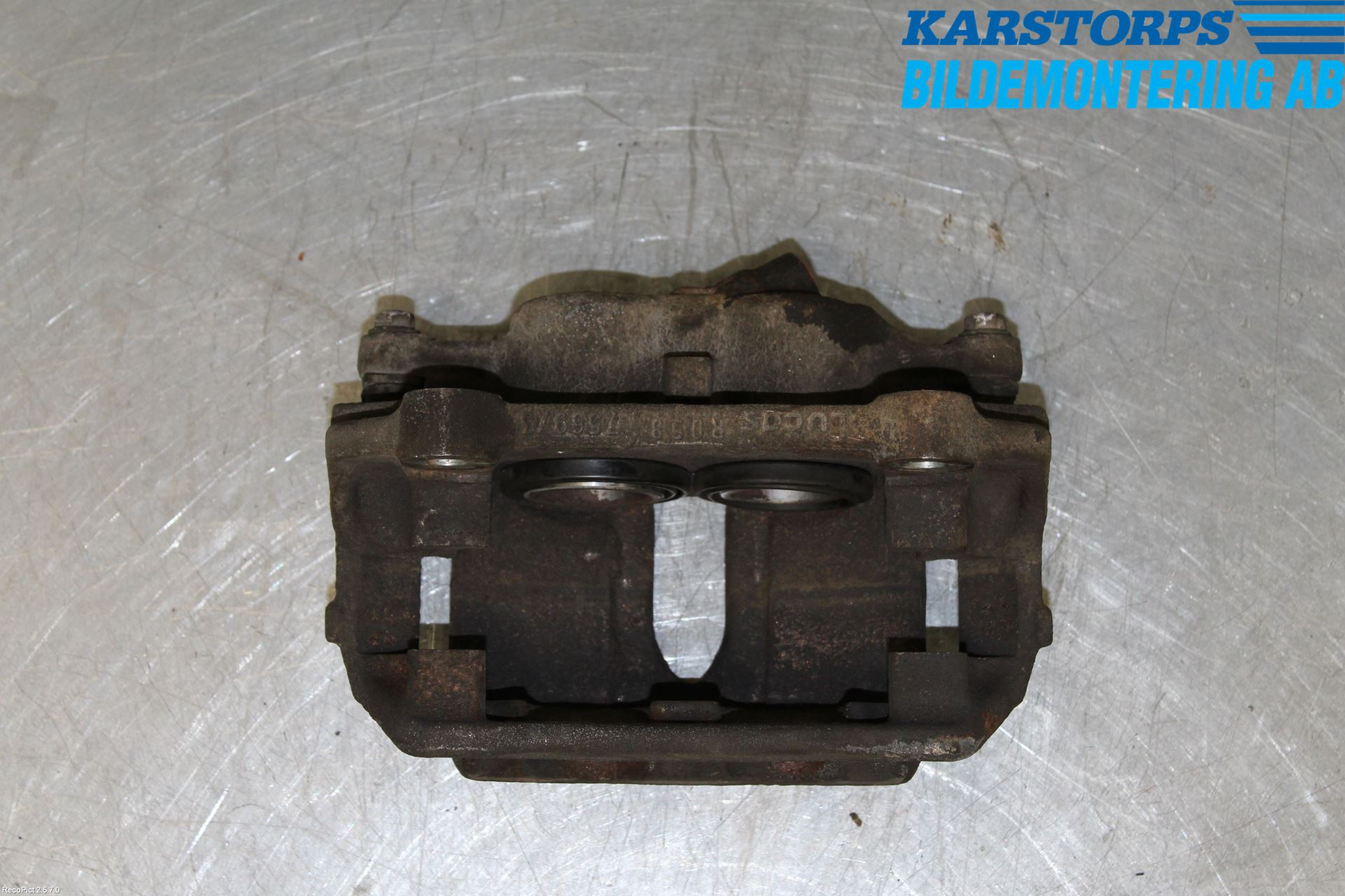 Renault TRAFIC   02-14 Bromsok Fram Höger