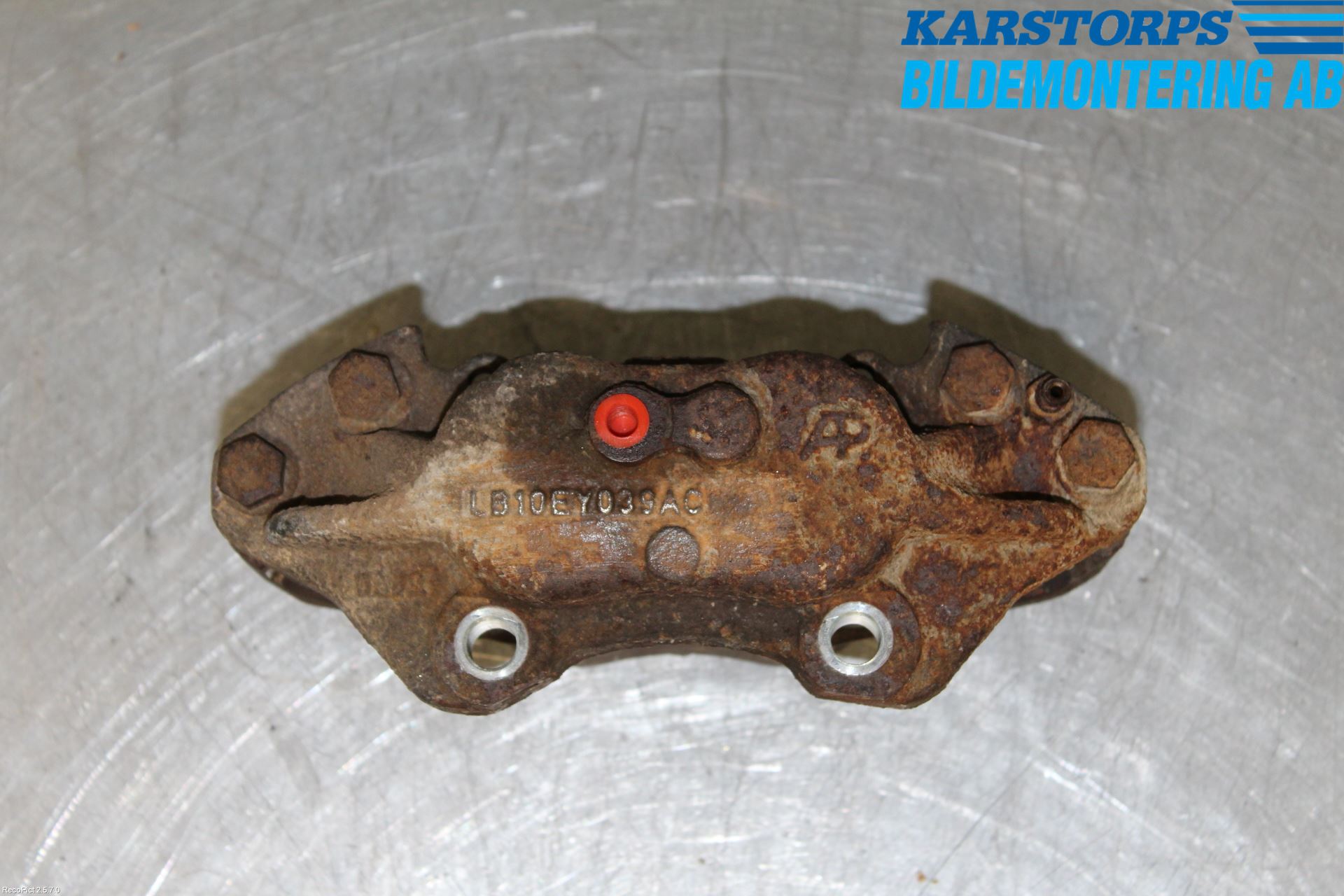 Landrover DEFENDER (L316) 07-16 Bromsok Fram Vänster