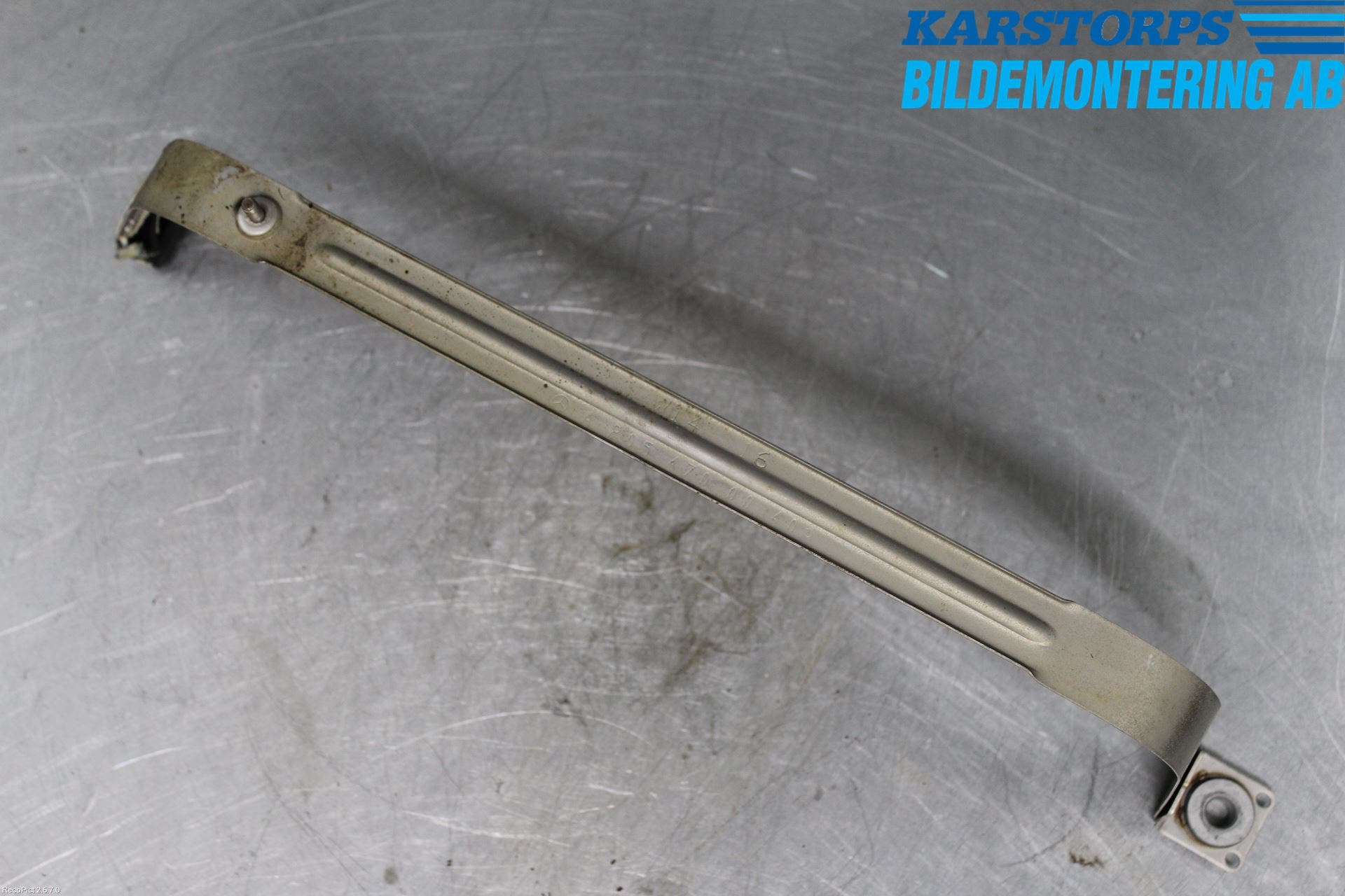 Mercedes-Benz MB C-KLASS (W205) 14-21 Bränsletanksband