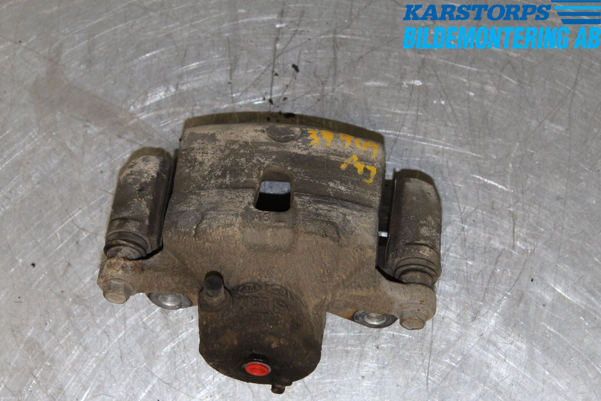 Kia CEED 12-18 Bromsok Fram Höger