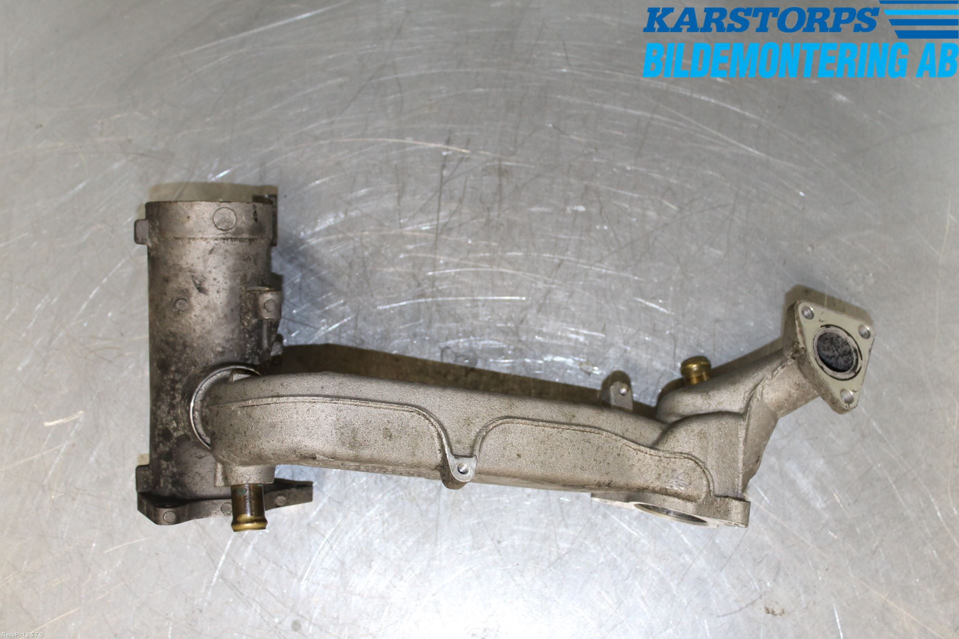 Mercedes-Benz MB E-KLASS (W211) 02-09 Avgaskylare