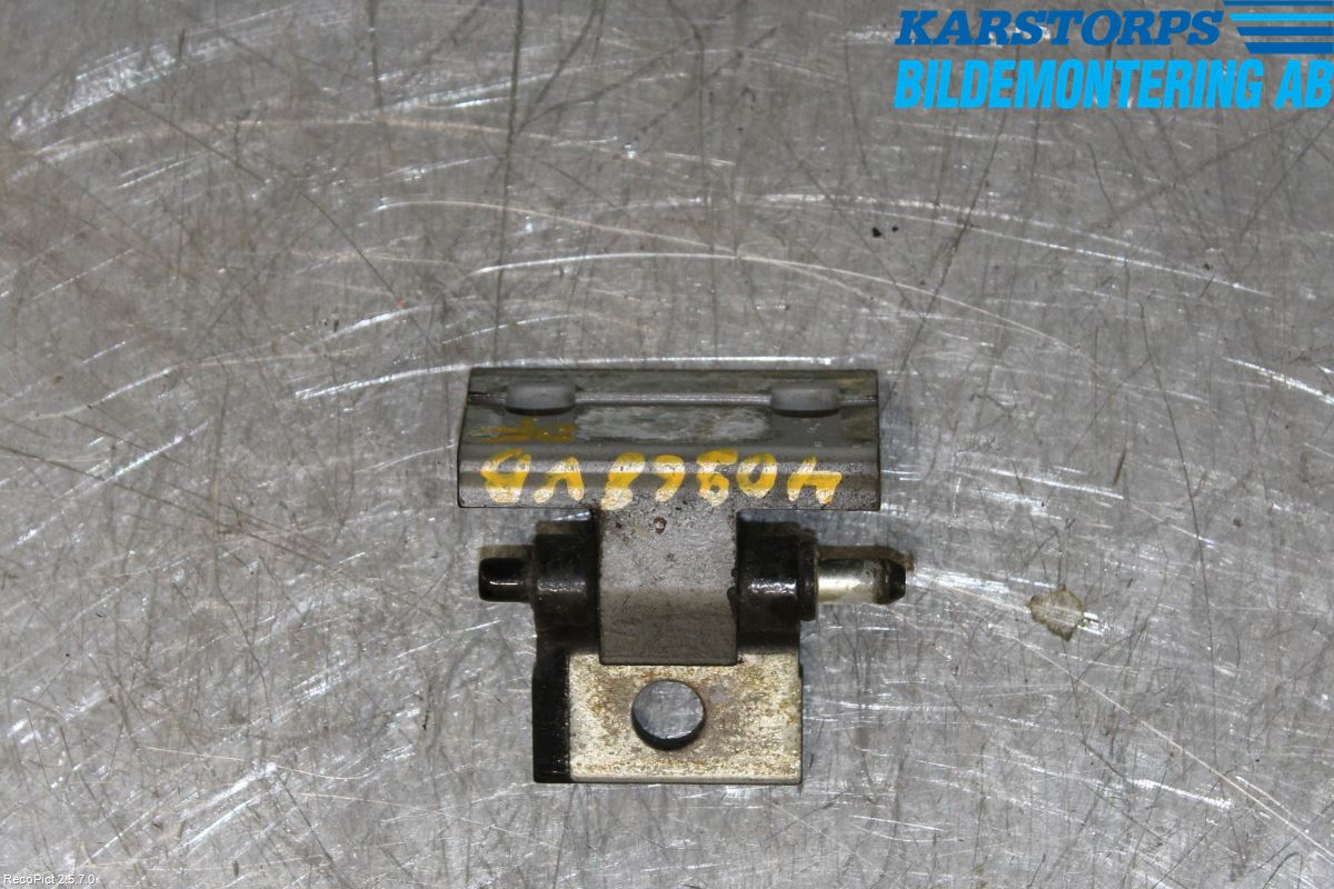 Volvo XC70 01-04 Dörrgångjärn