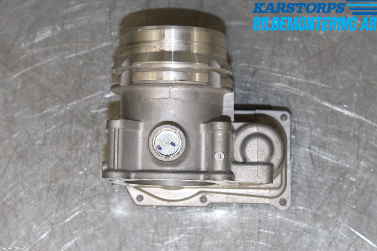 Volvo V70 14-16 Injspjällhus