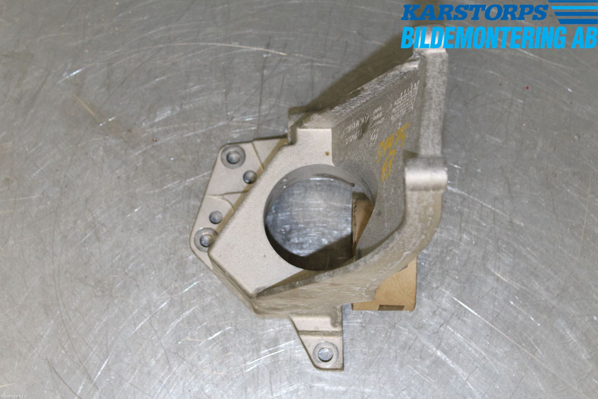 Volvo V70 14-16 Motorfäste