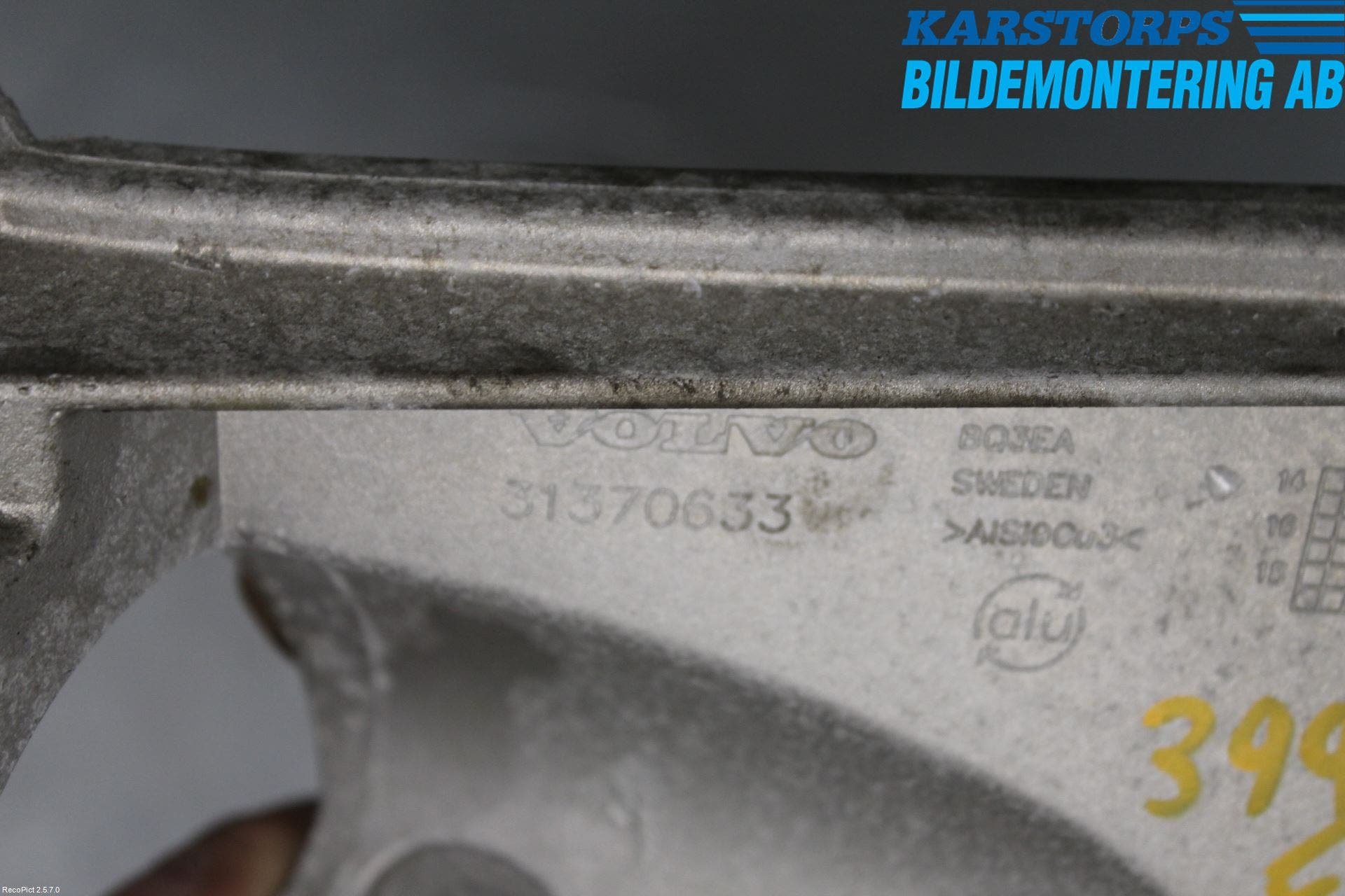 Volvo V70 14-16 Motorfäste