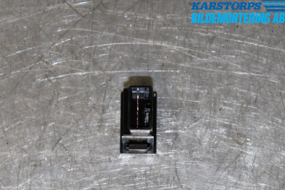 Toyota COROLLA 02-07 Strömställare Antispinn