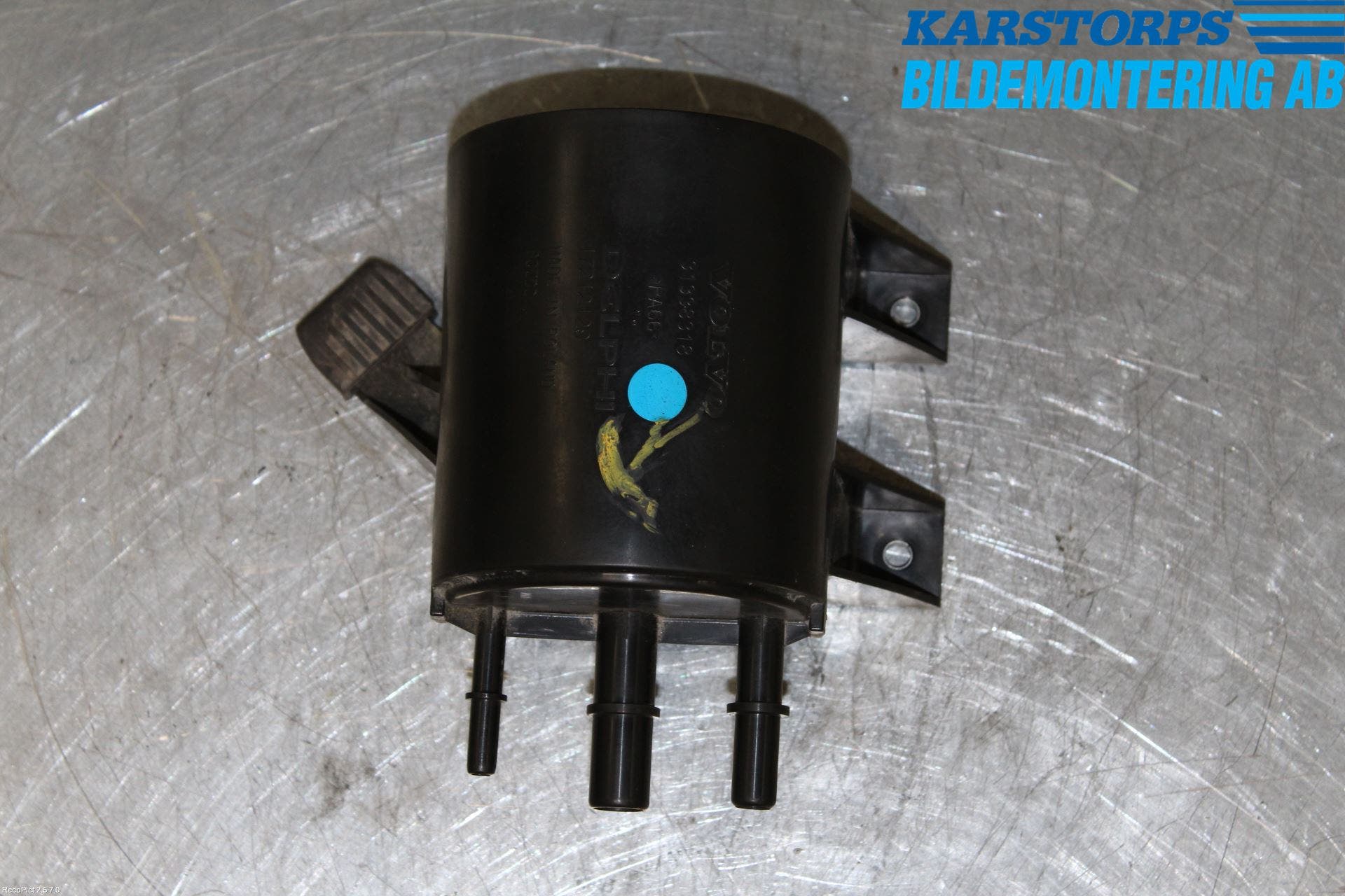 Volvo V70 14-16 Bränsle Kolkanister